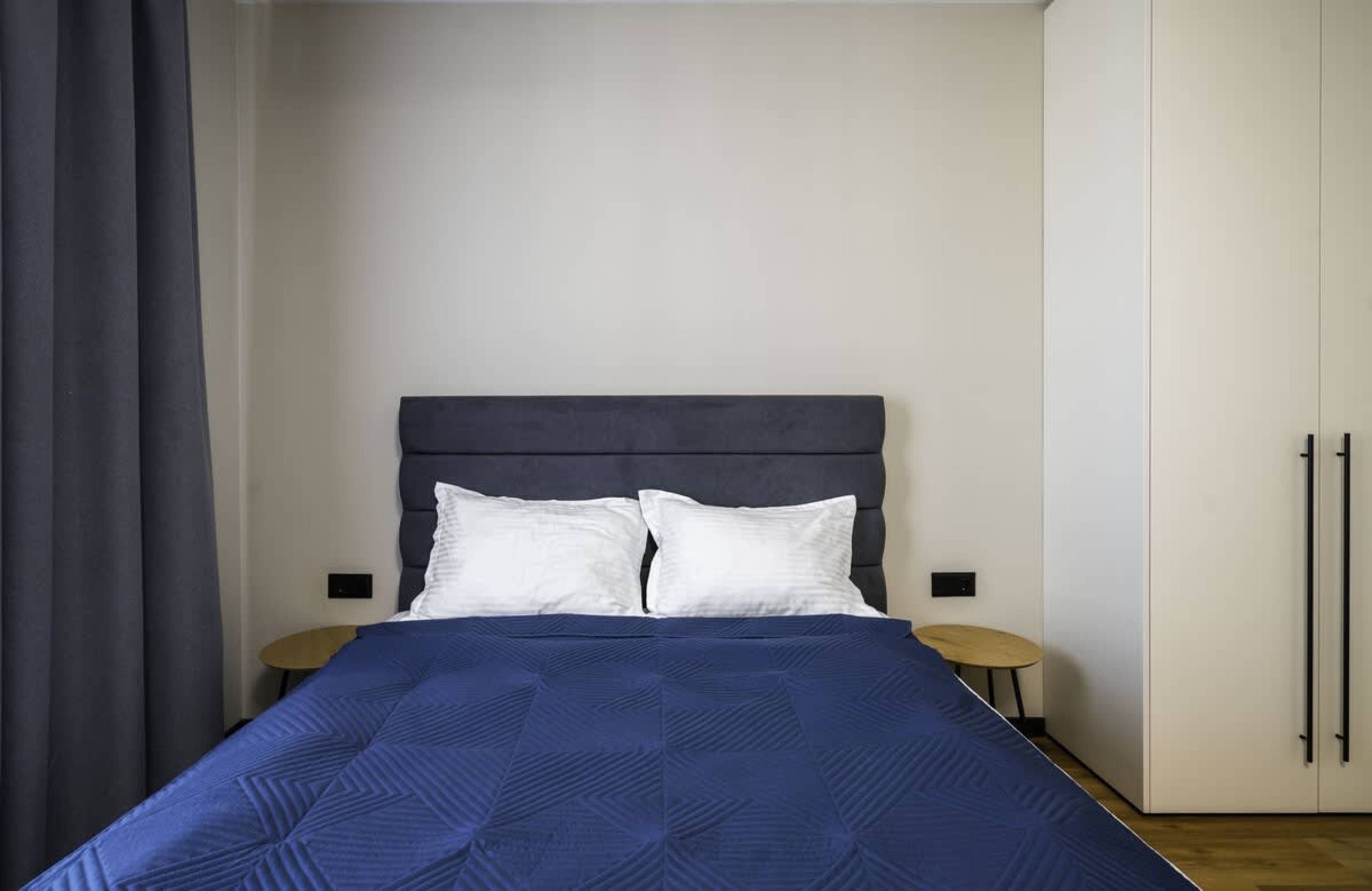 Scoutaround White Logo