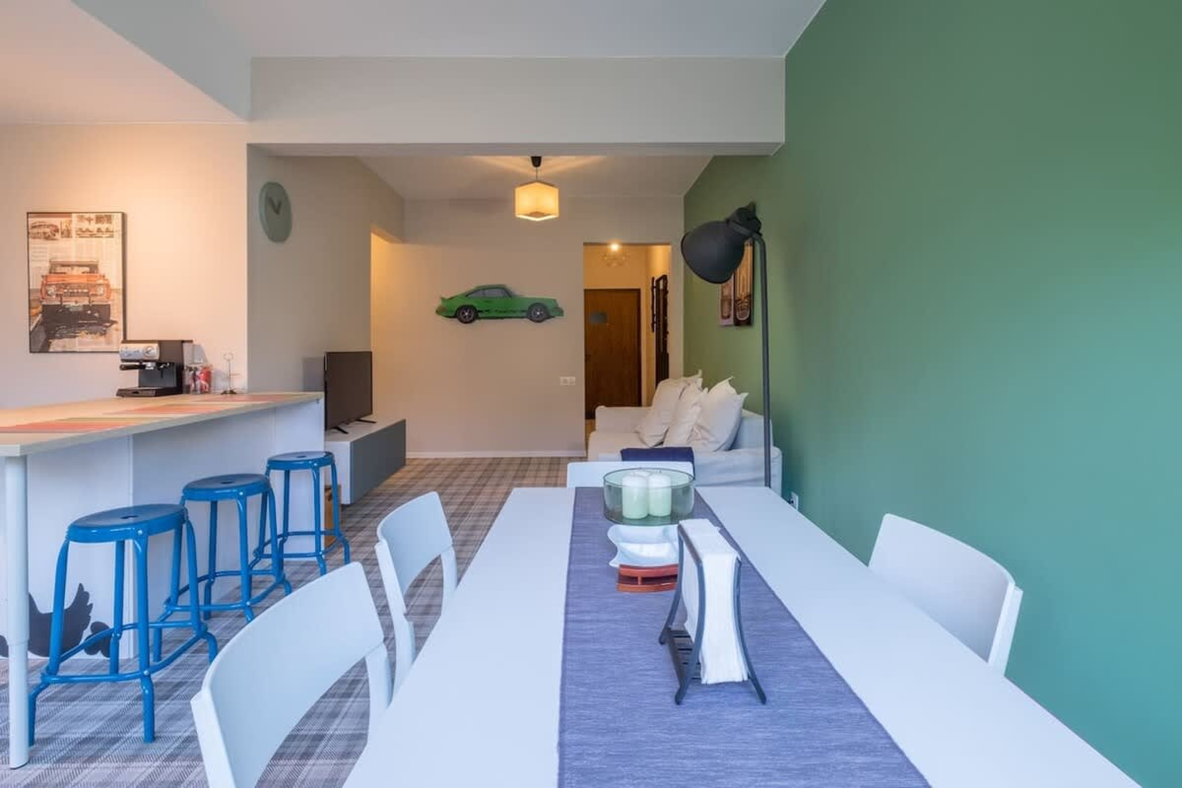 Enjoy The Ride | 2-BDR Lozenec Central Apartment - Photo 9