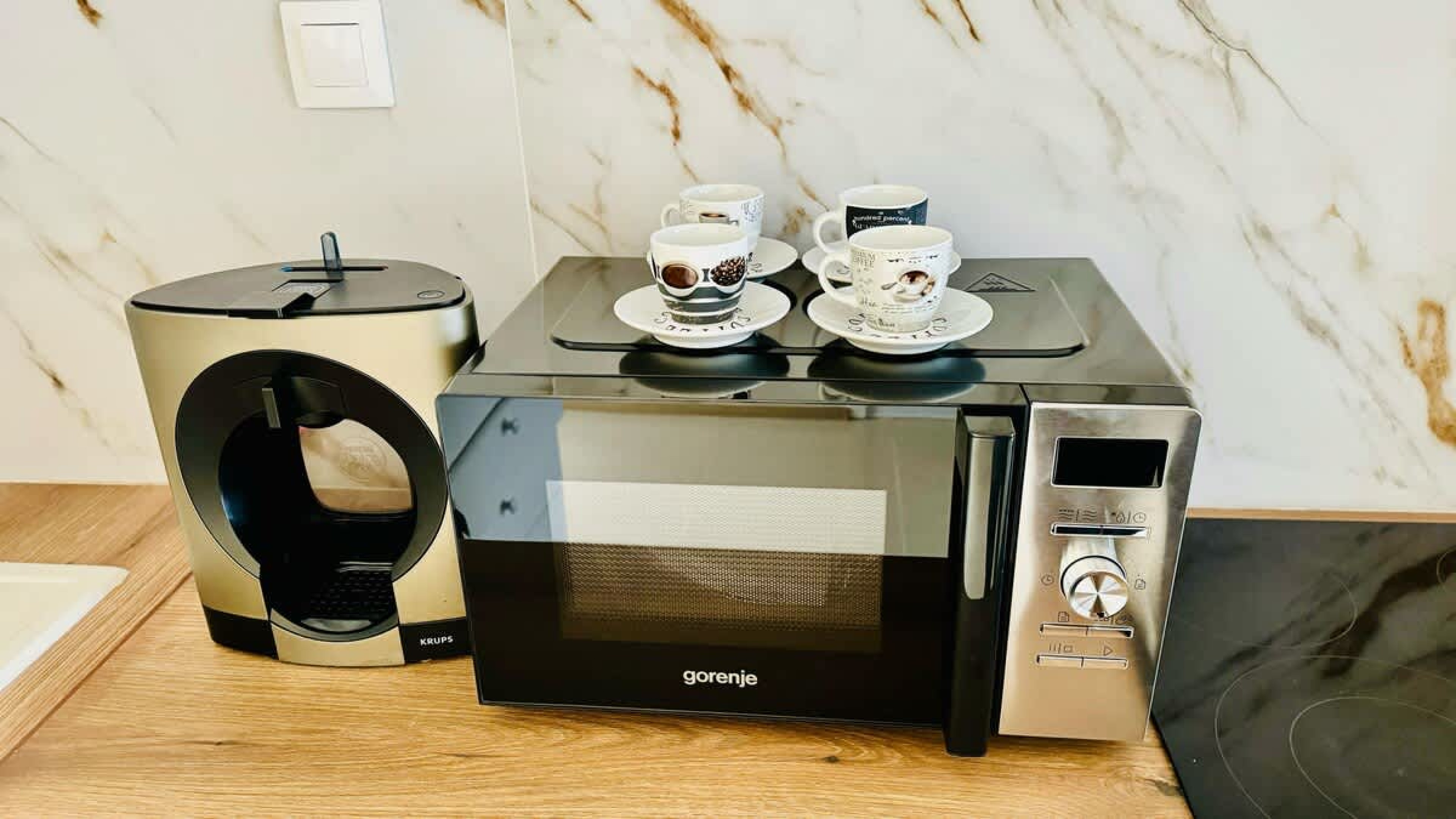 Scoutaround White Logo