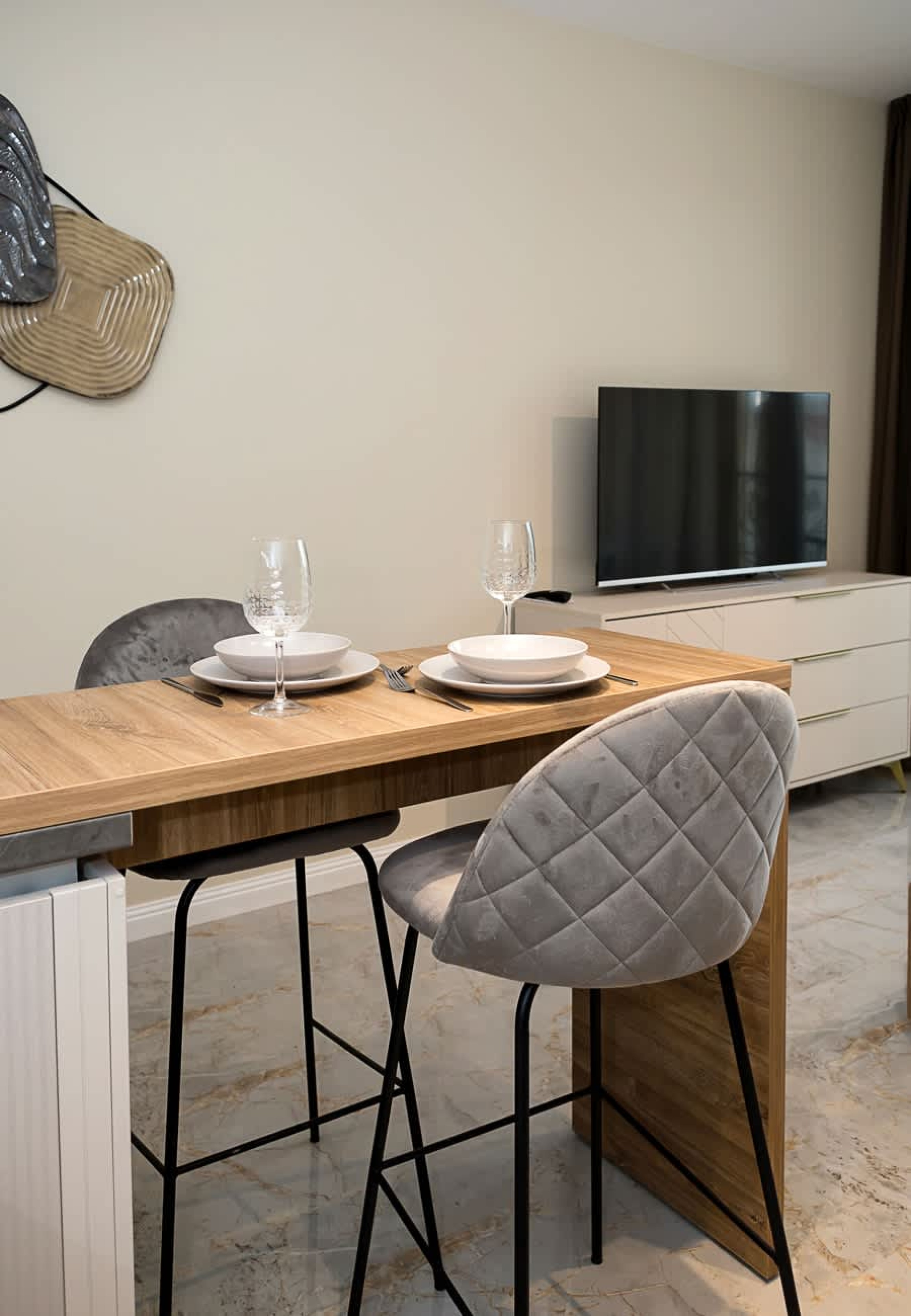 Scoutaround White Logo