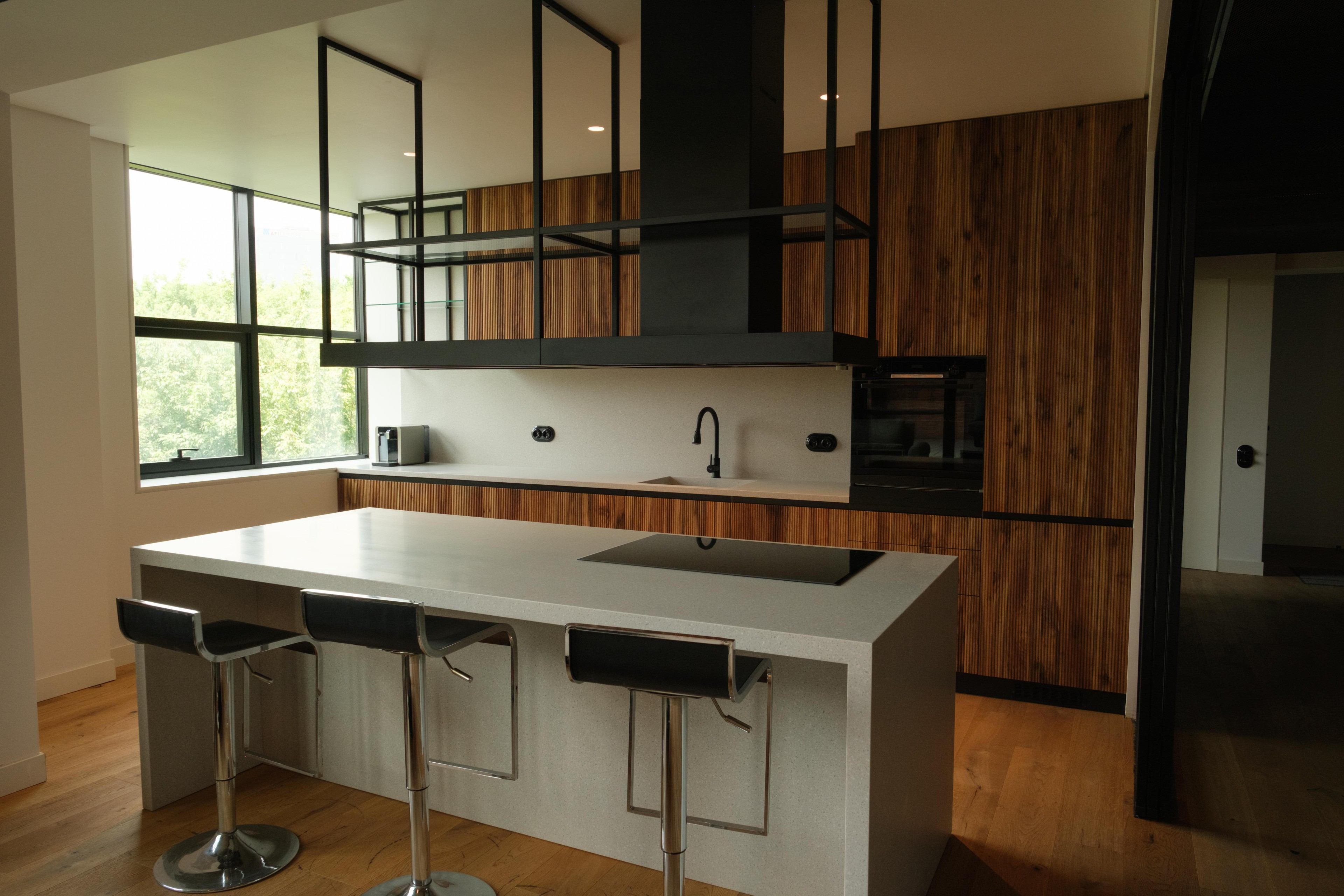 Scoutaround White Logo