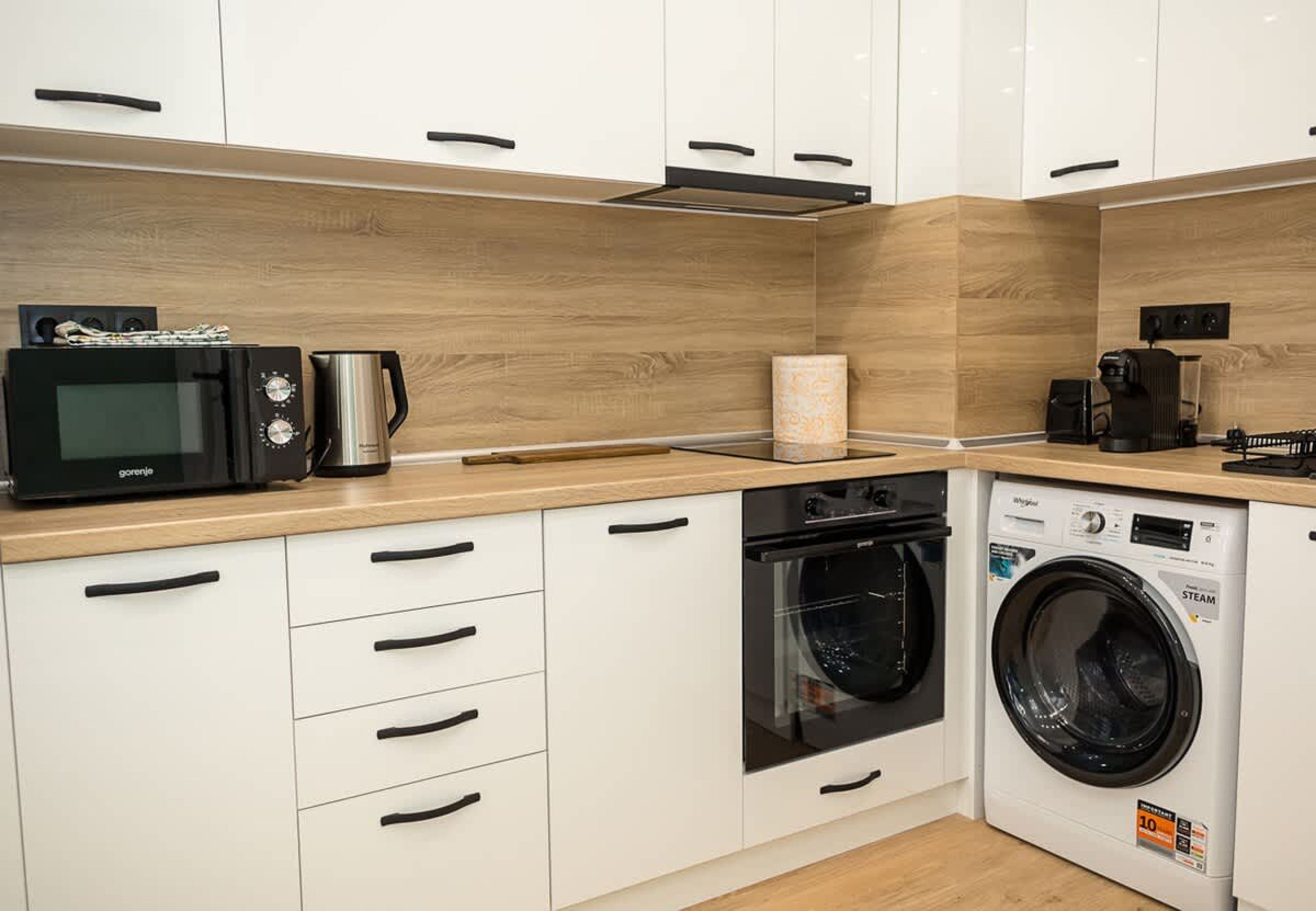 Scoutaround White Logo