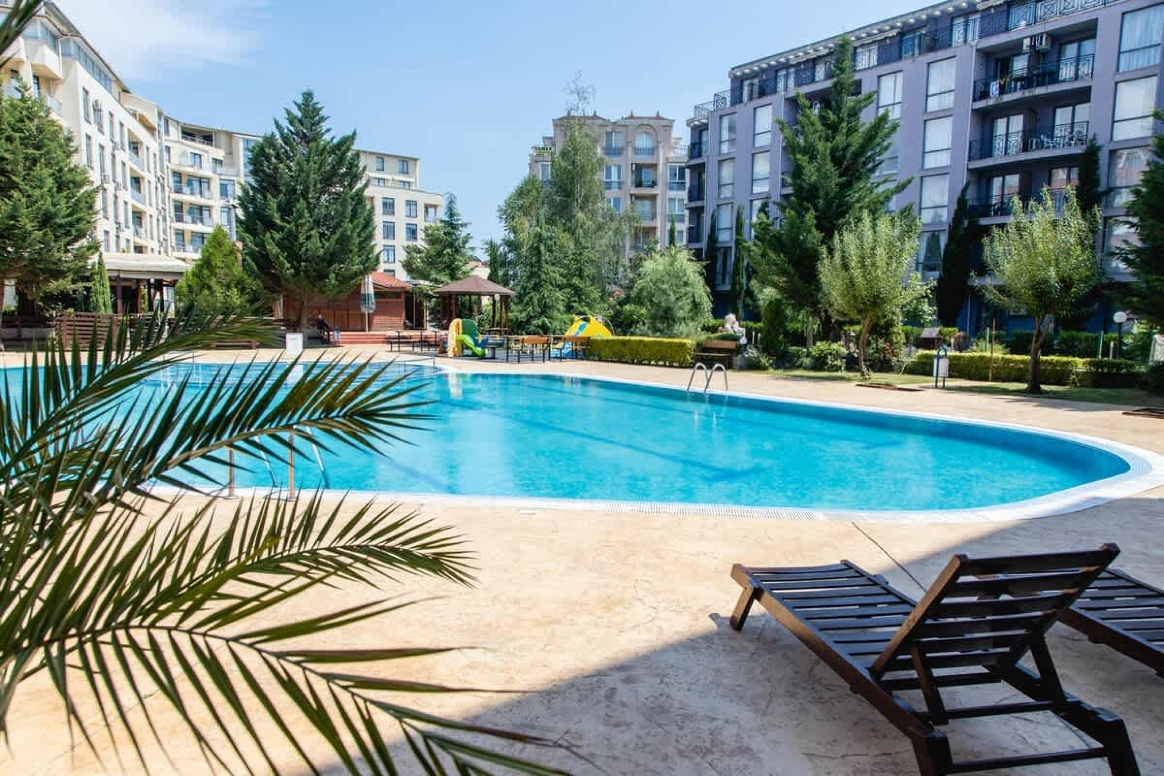 Scoutaround White Logo