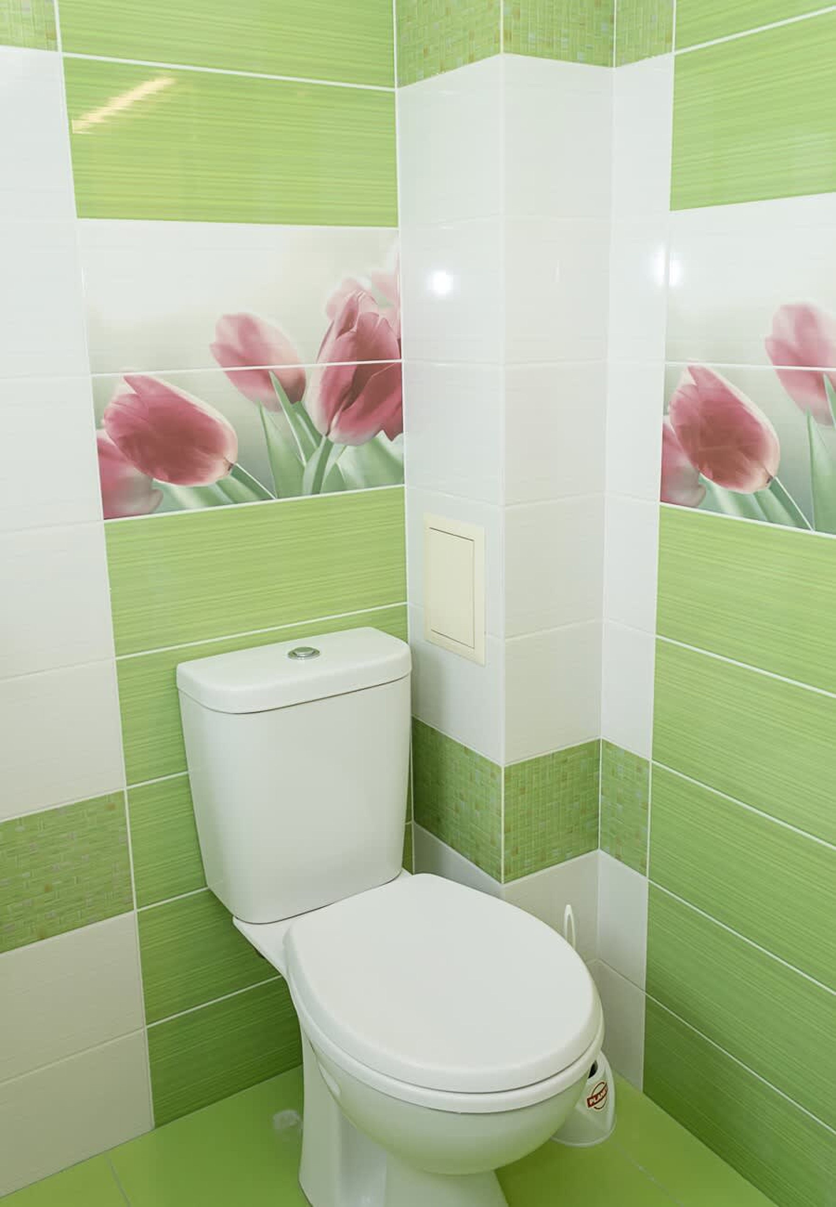 Scoutaround White Logo