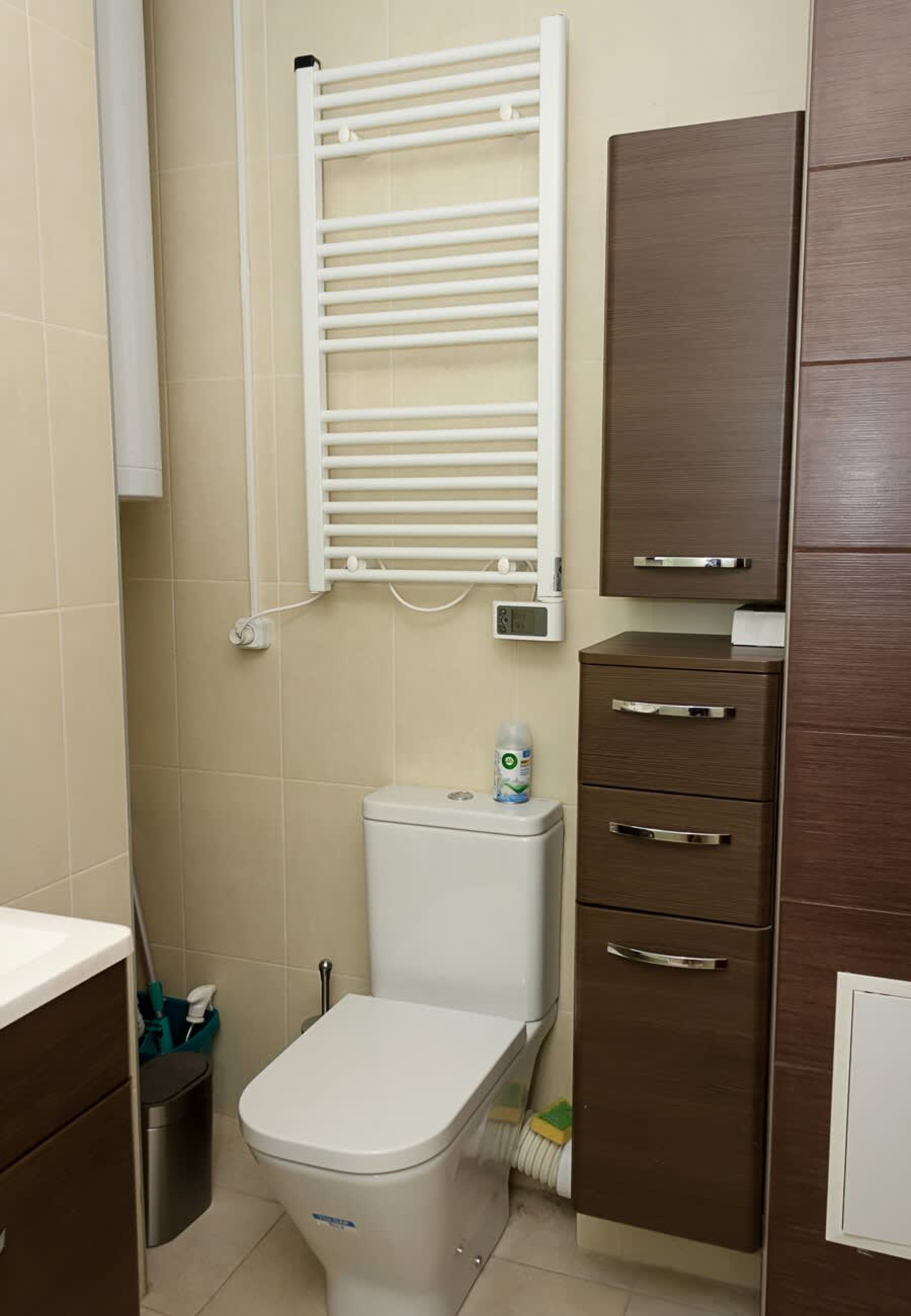 Scoutaround White Logo