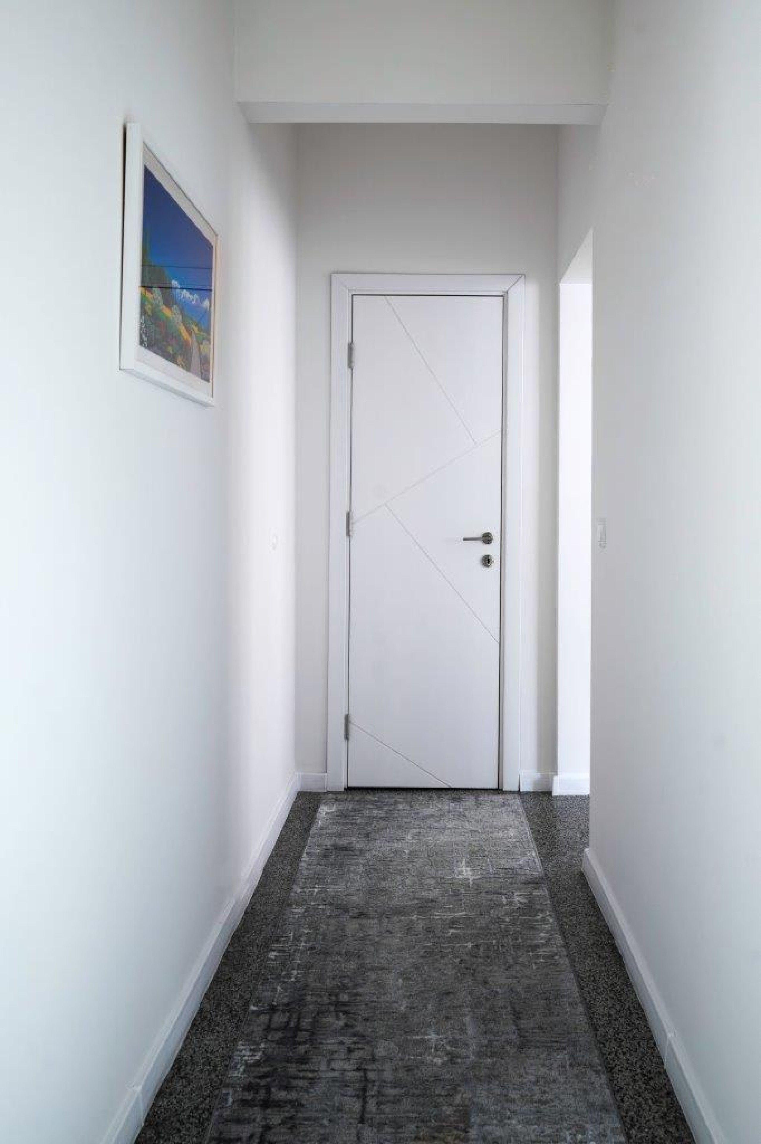 Scoutaround White Logo