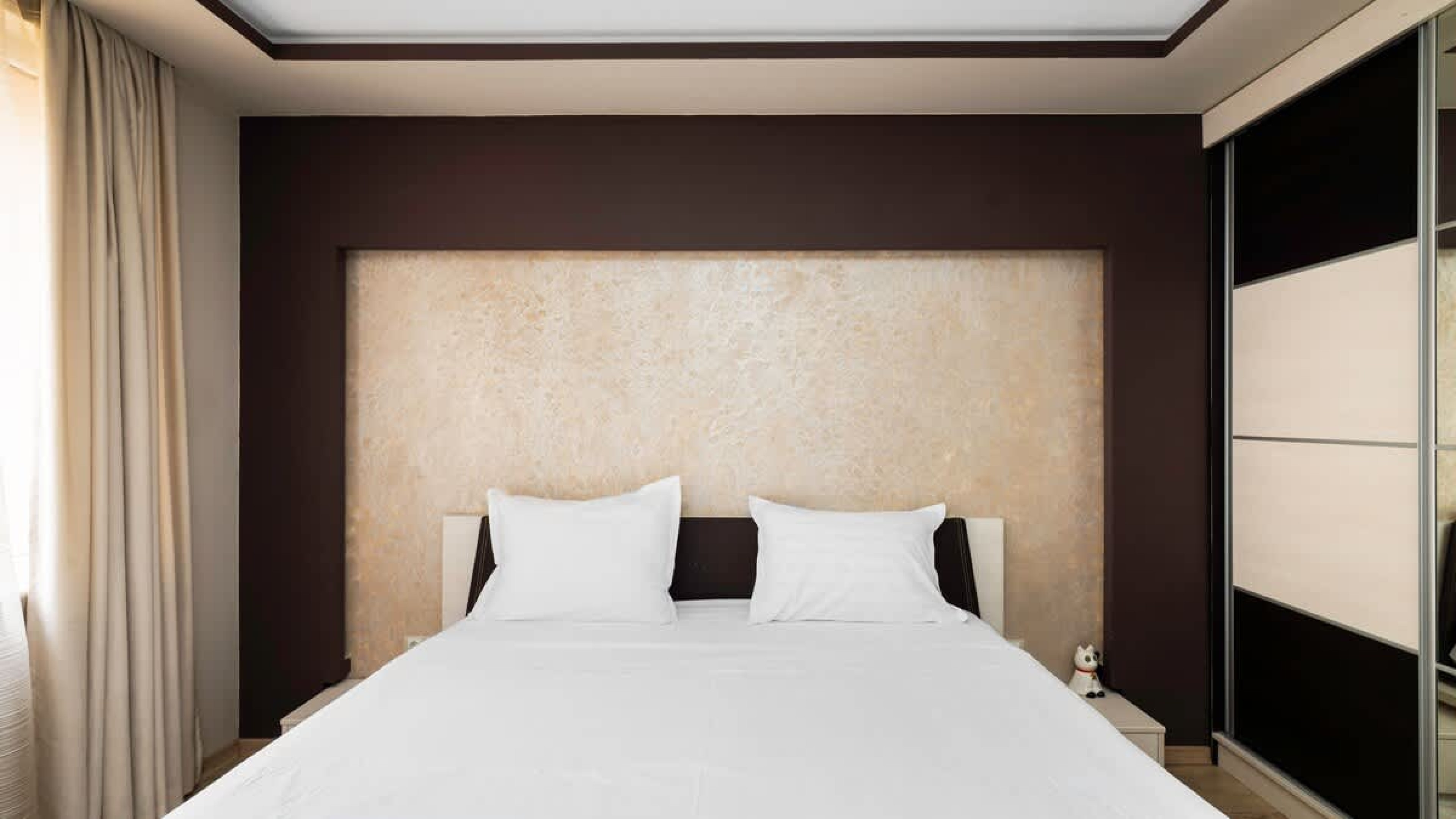 Scoutaround White Logo