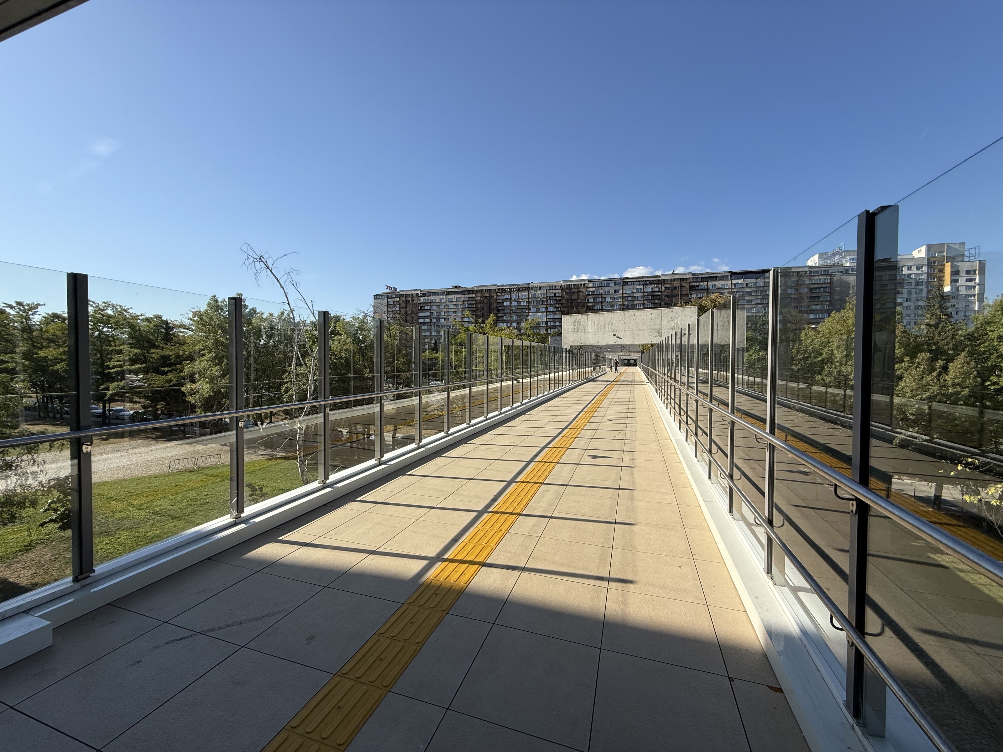 Scoutaround White Logo