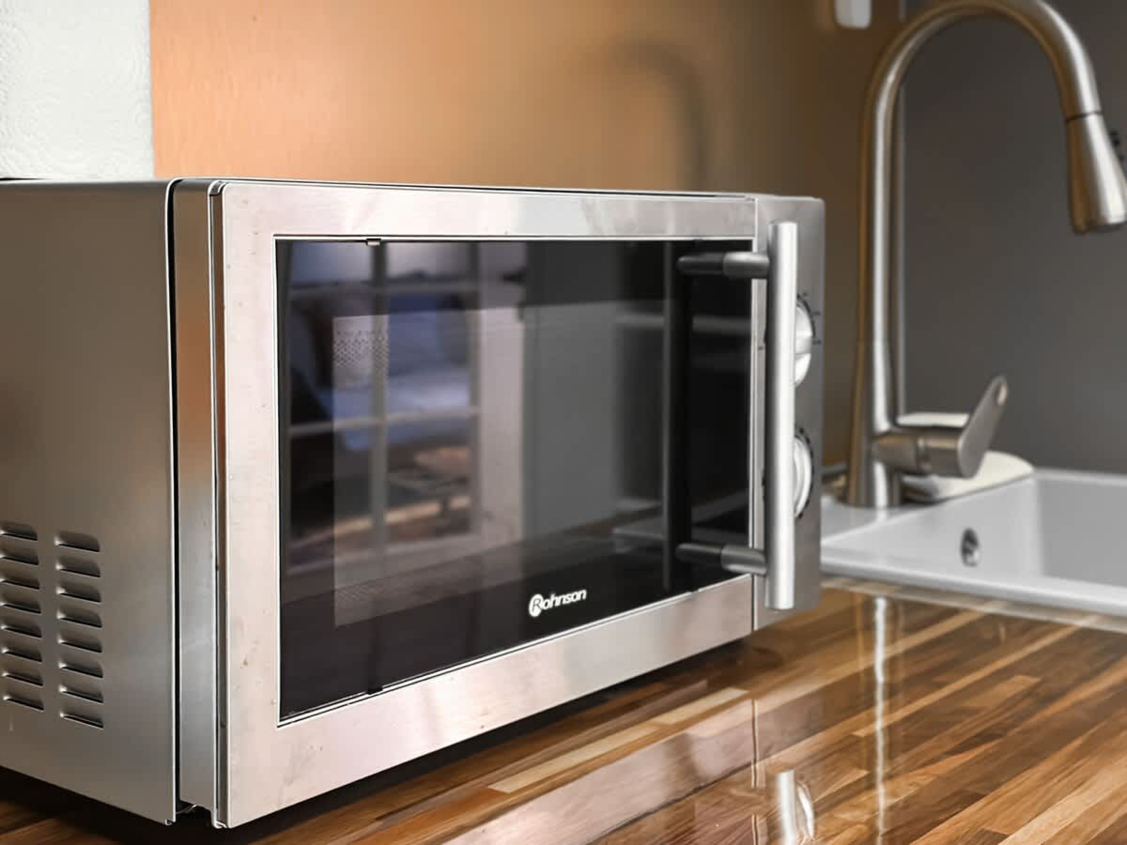 Scoutaround White Logo