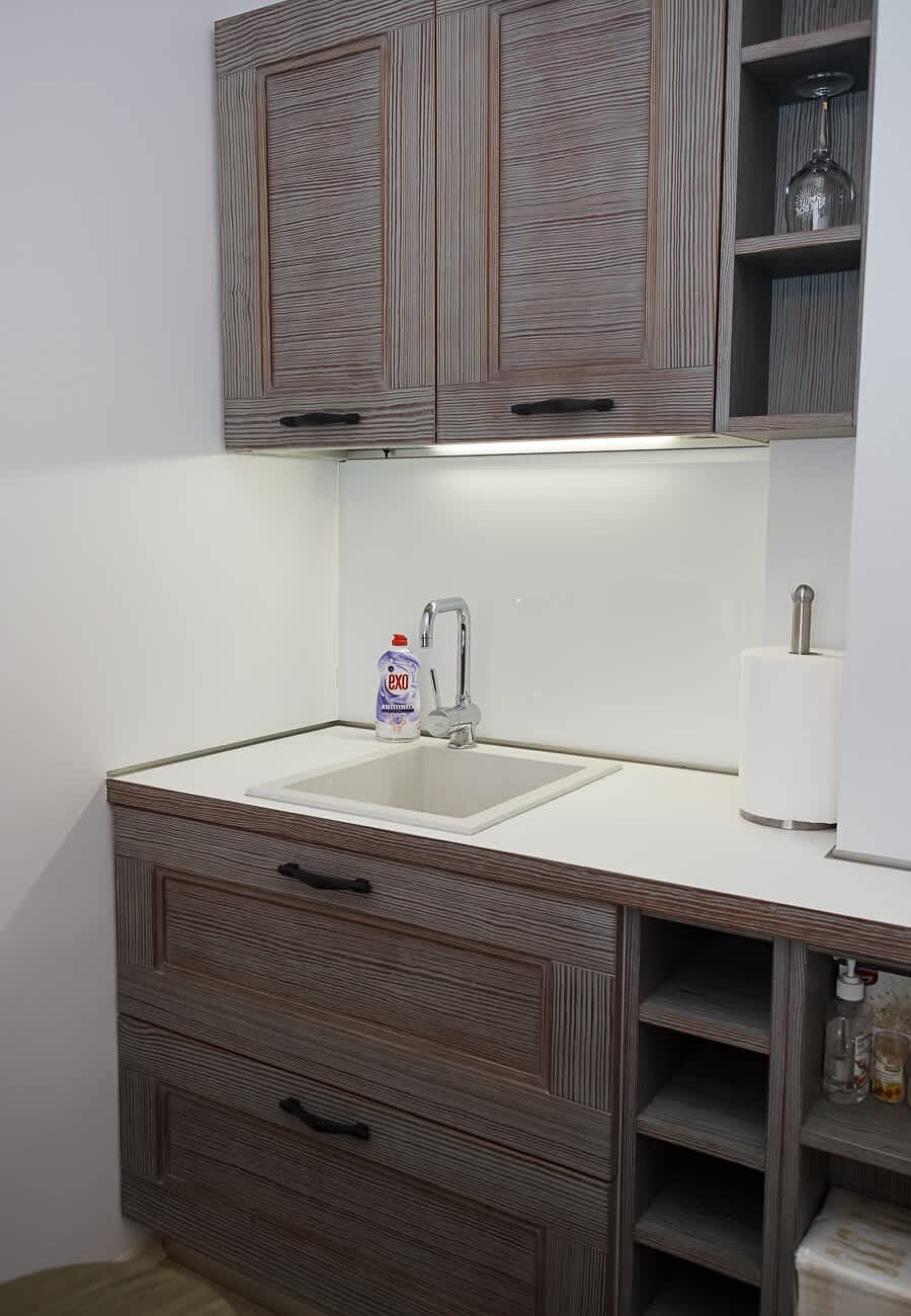 Scoutaround White Logo