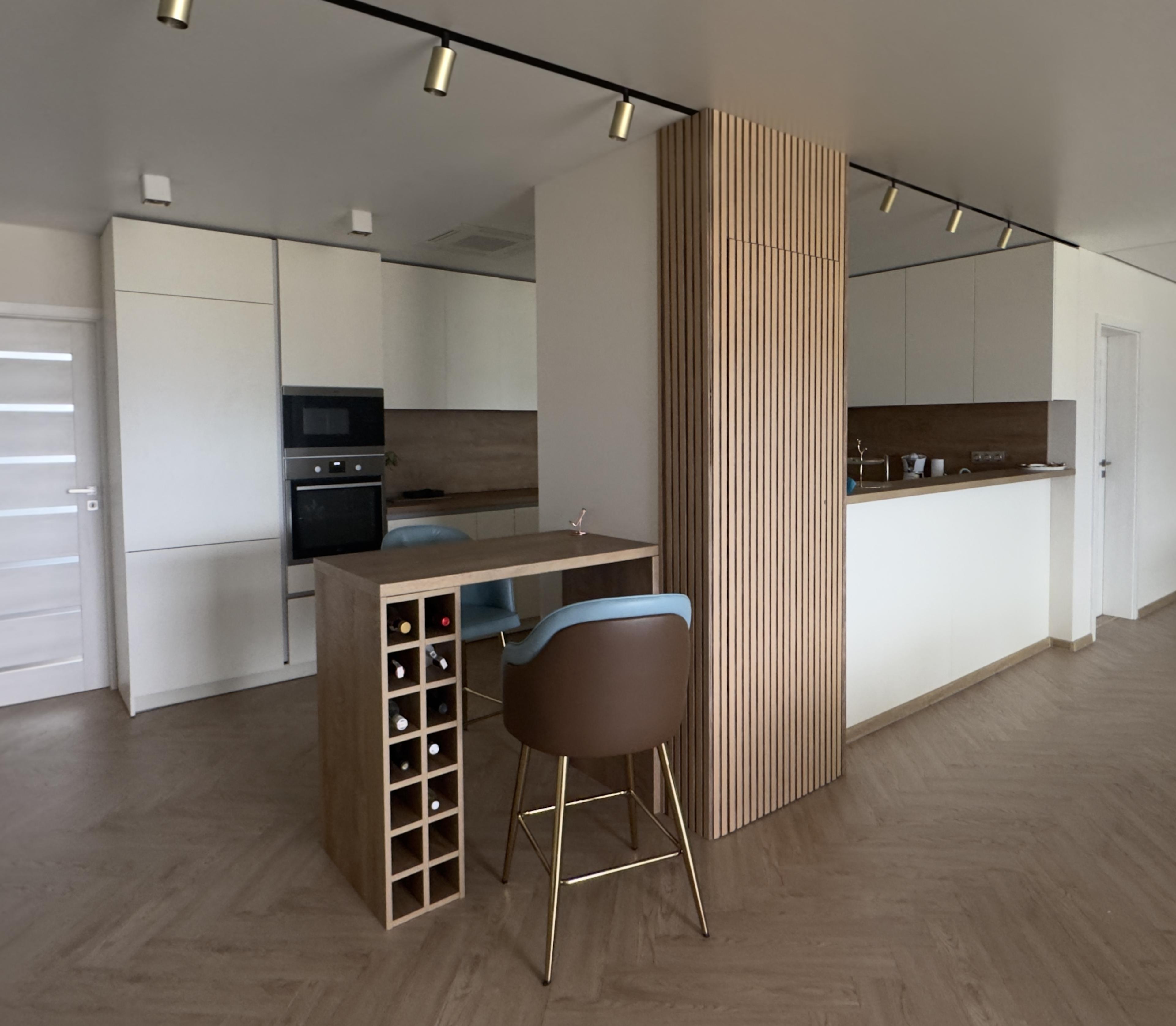 Kitchen / kitchenette