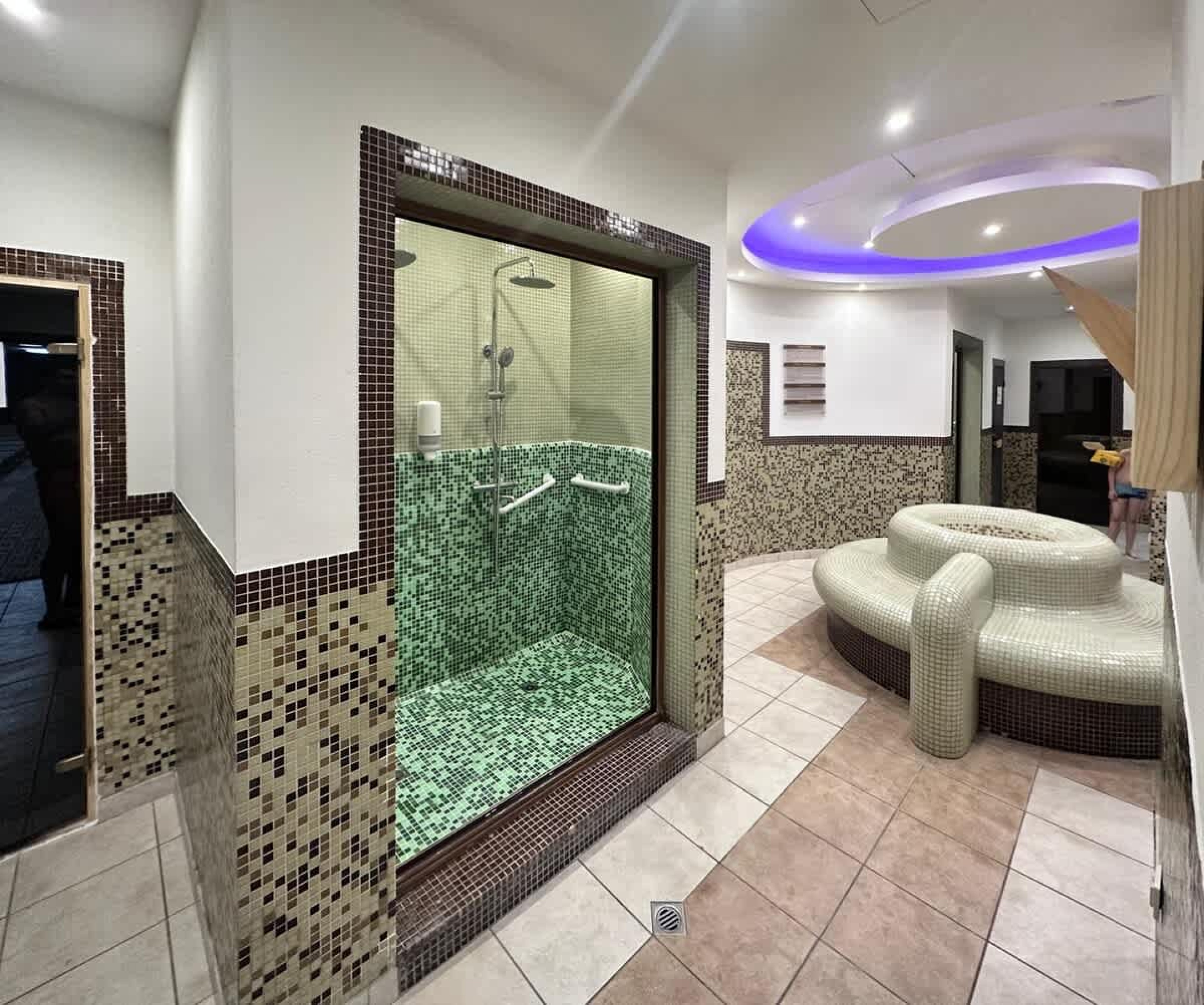 Scoutaround White Logo