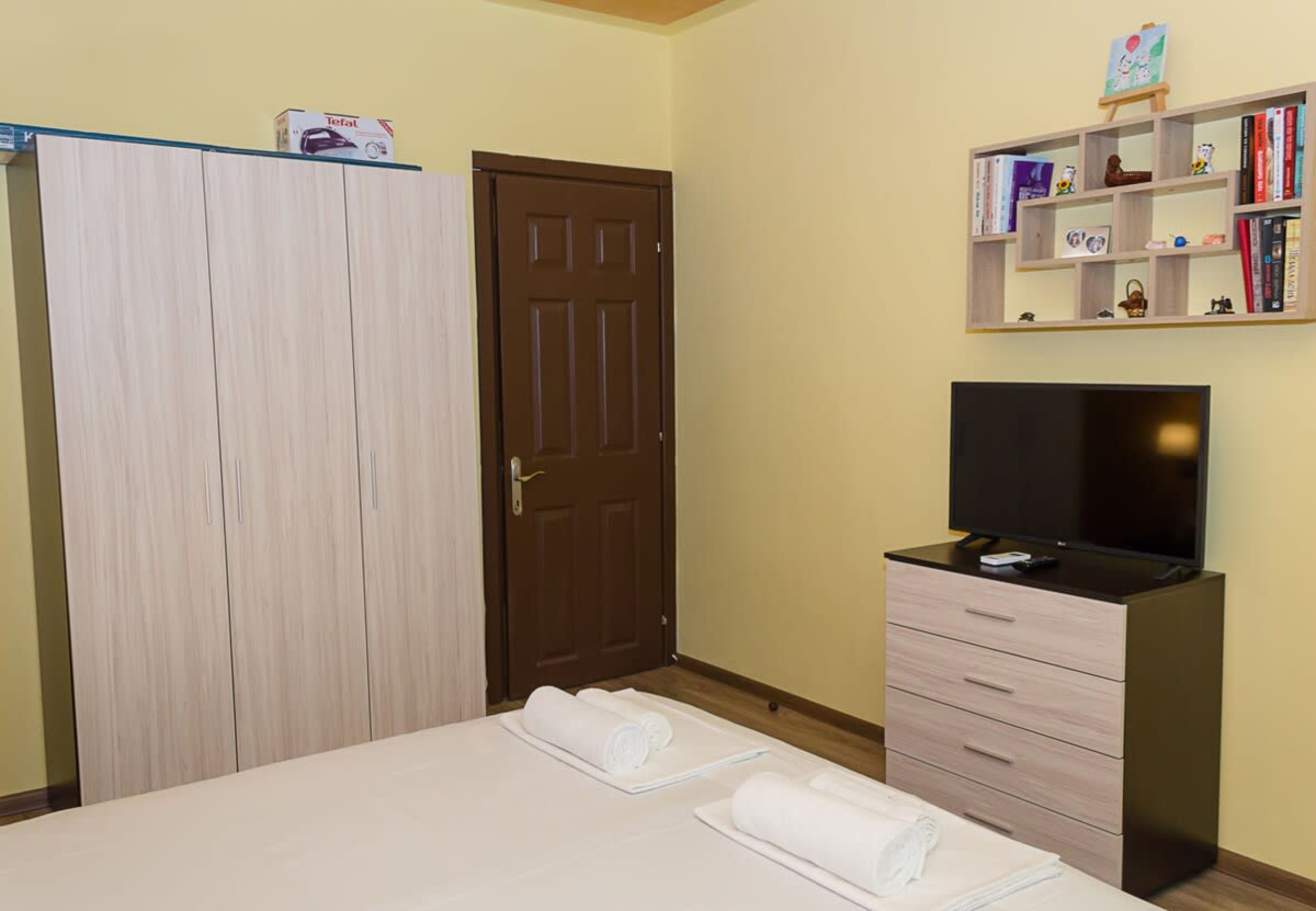 Scoutaround White Logo