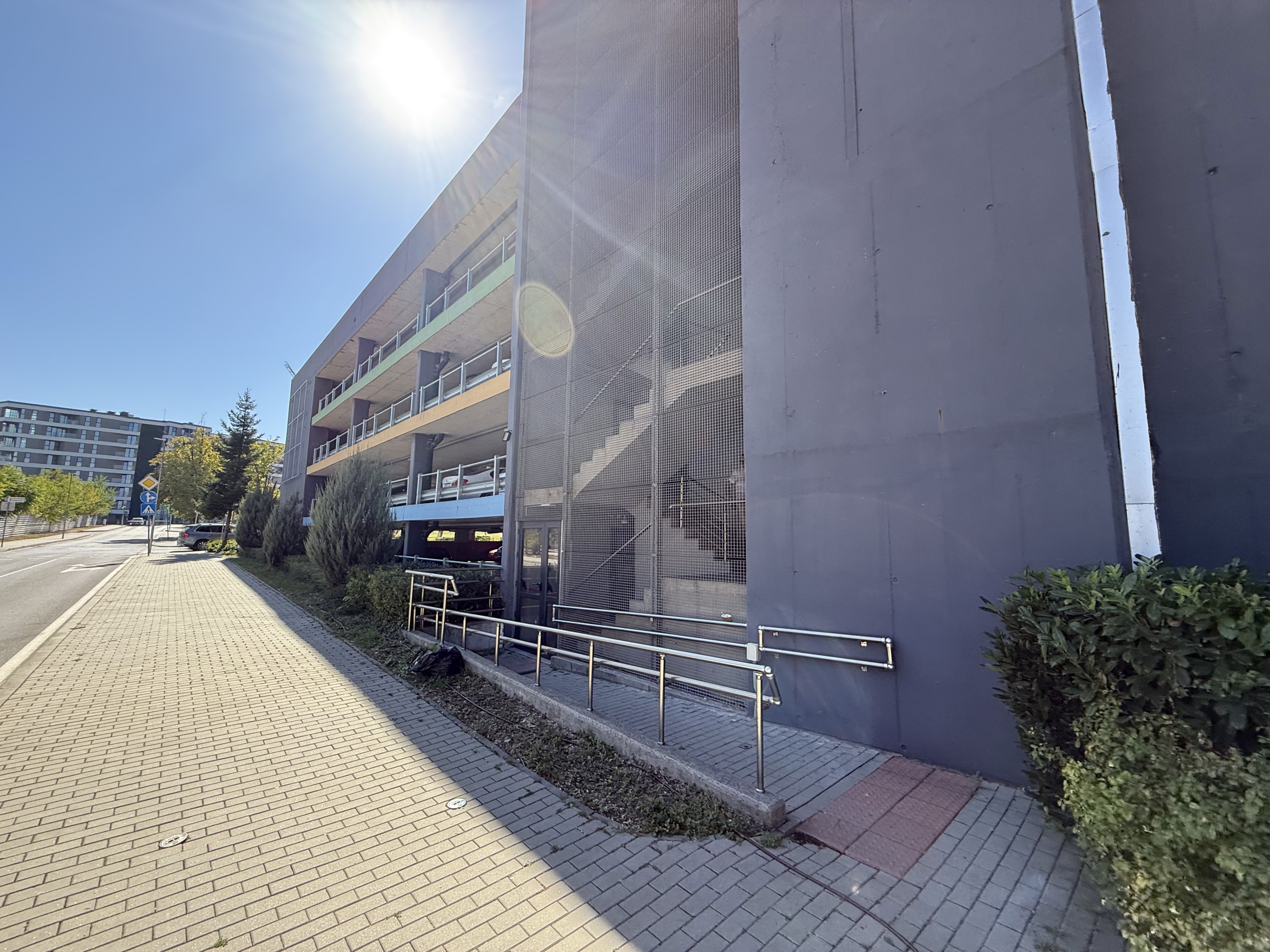 Scoutaround White Logo