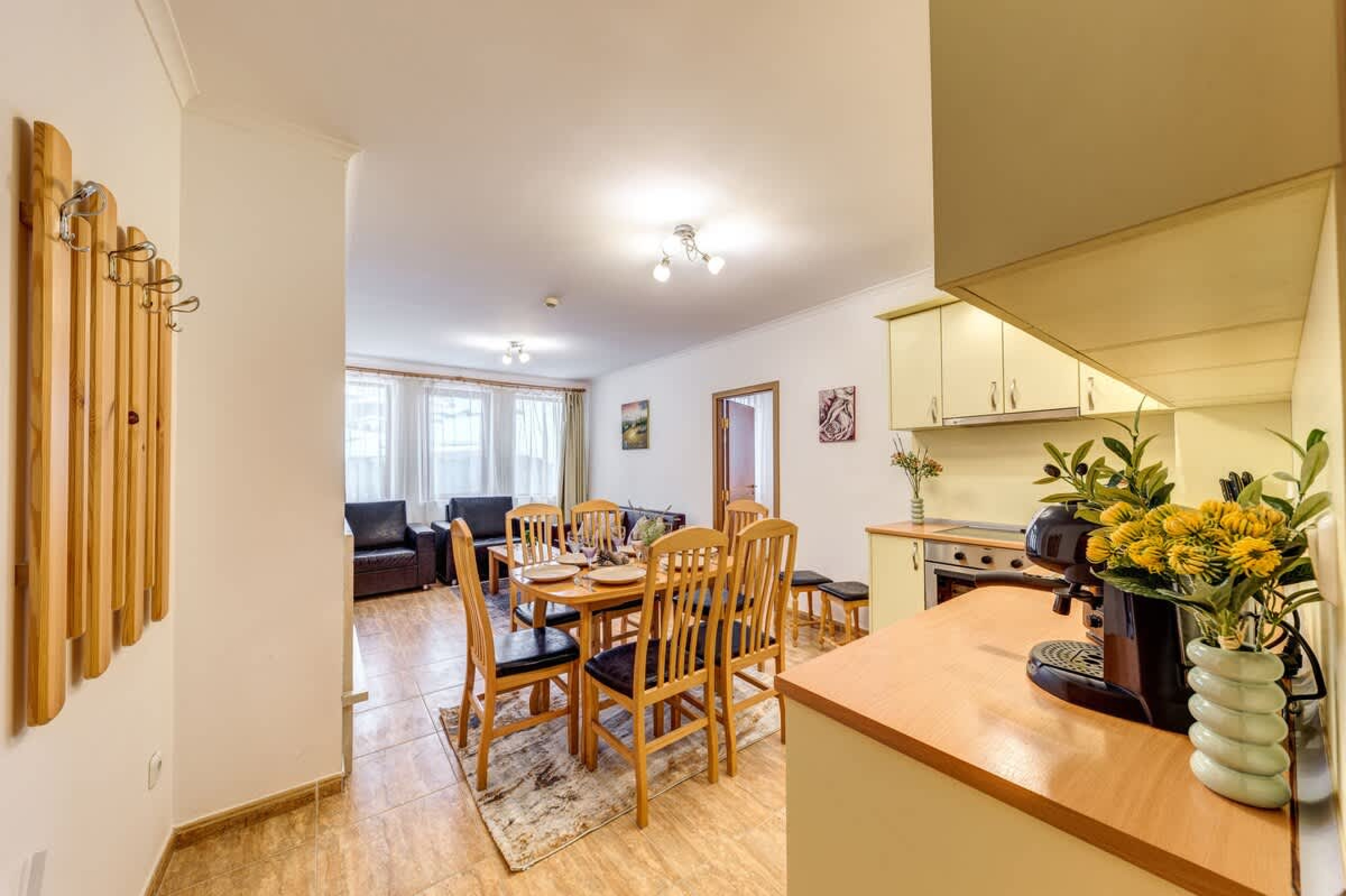 Scoutaround White Logo