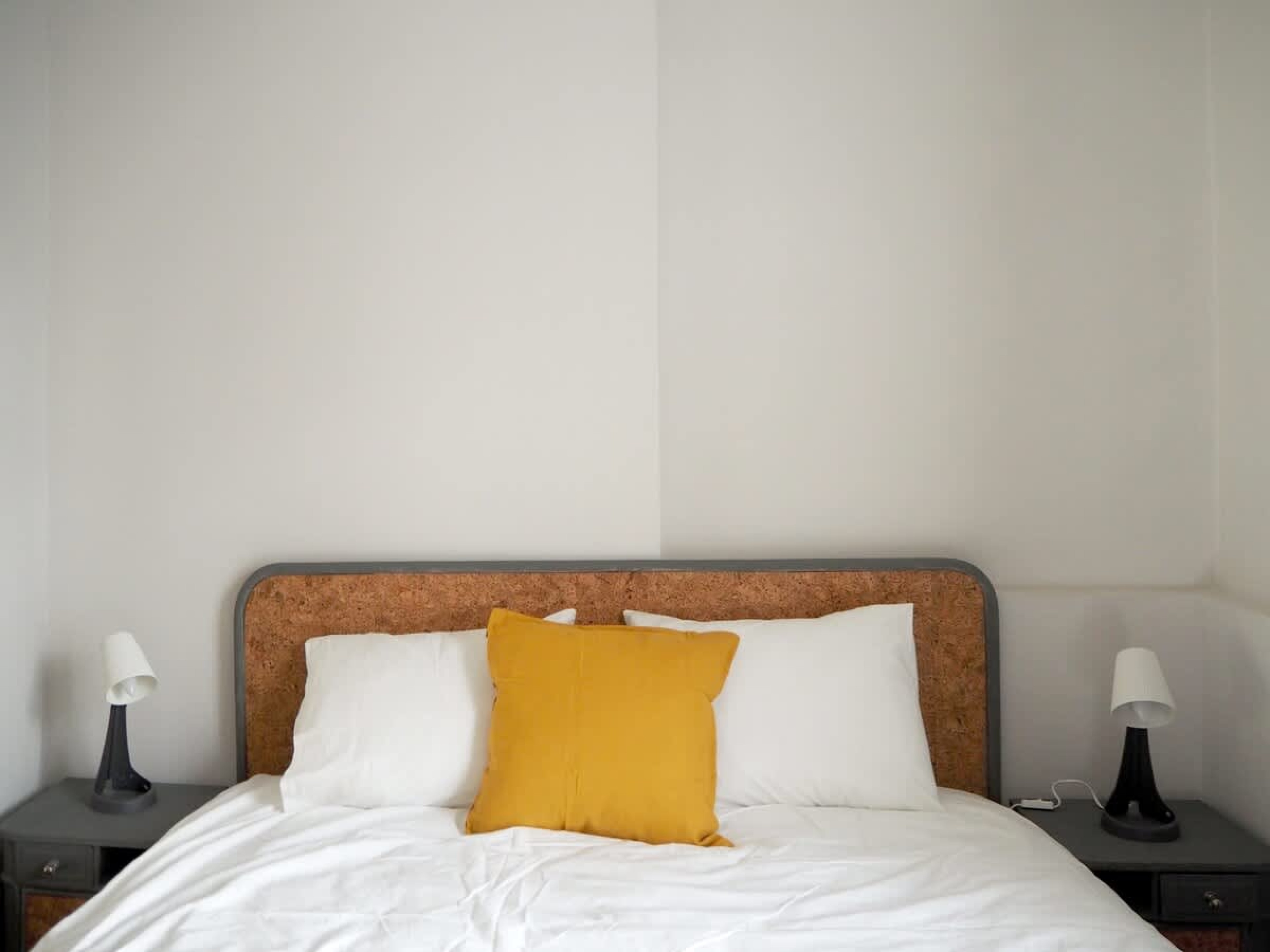 Scoutaround White Logo