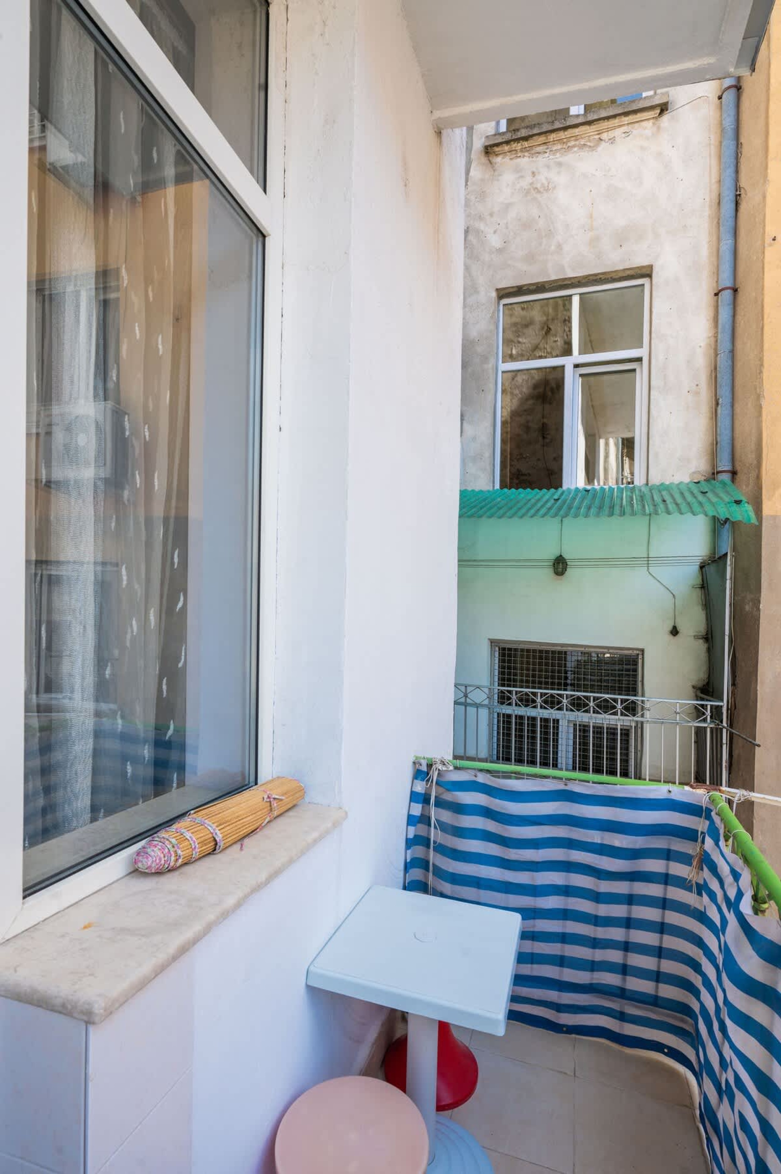 Sofia's Finest: 2BD Flat in the Heart of the City - Photo 18