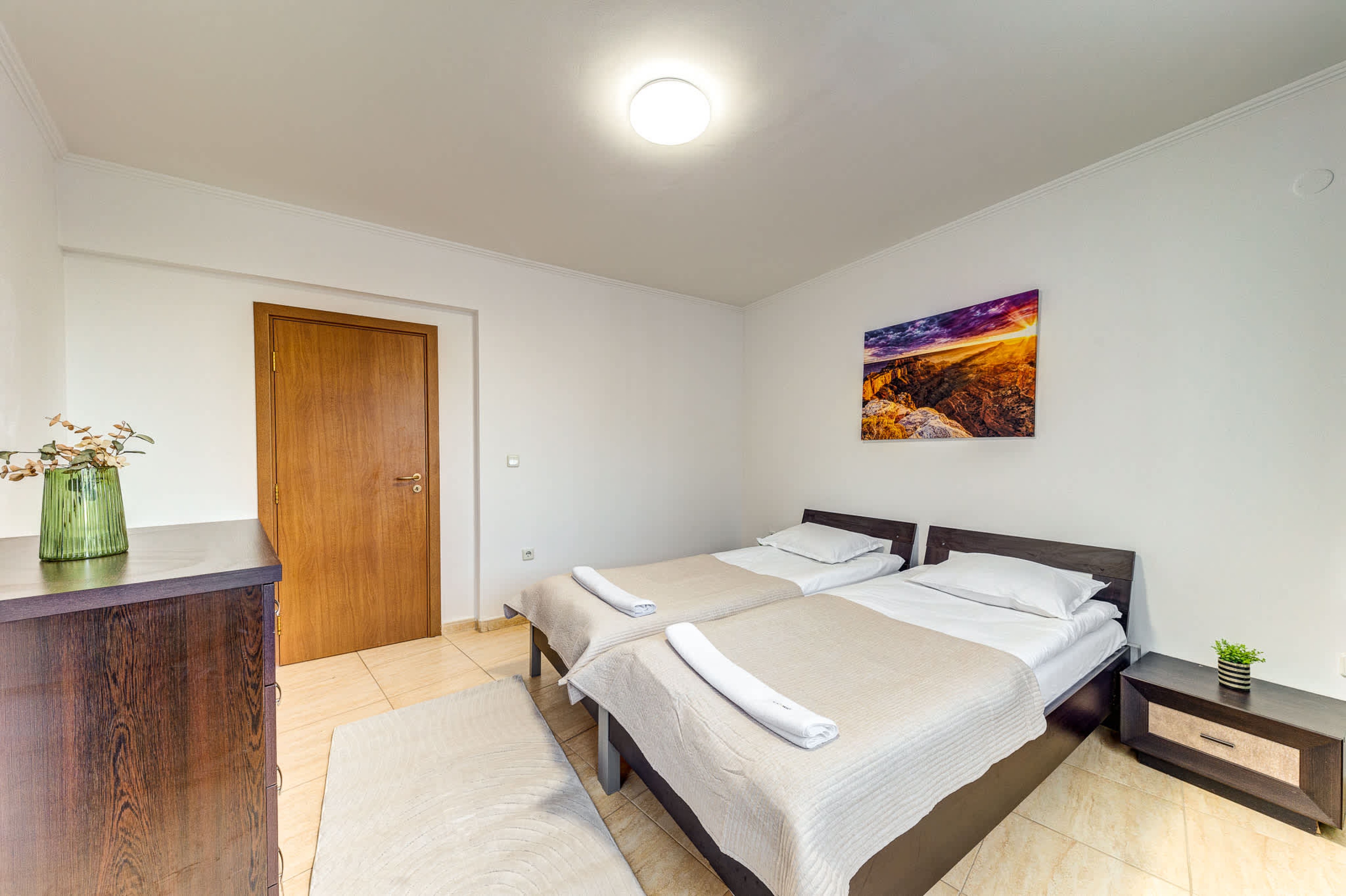 Scoutaround White Logo