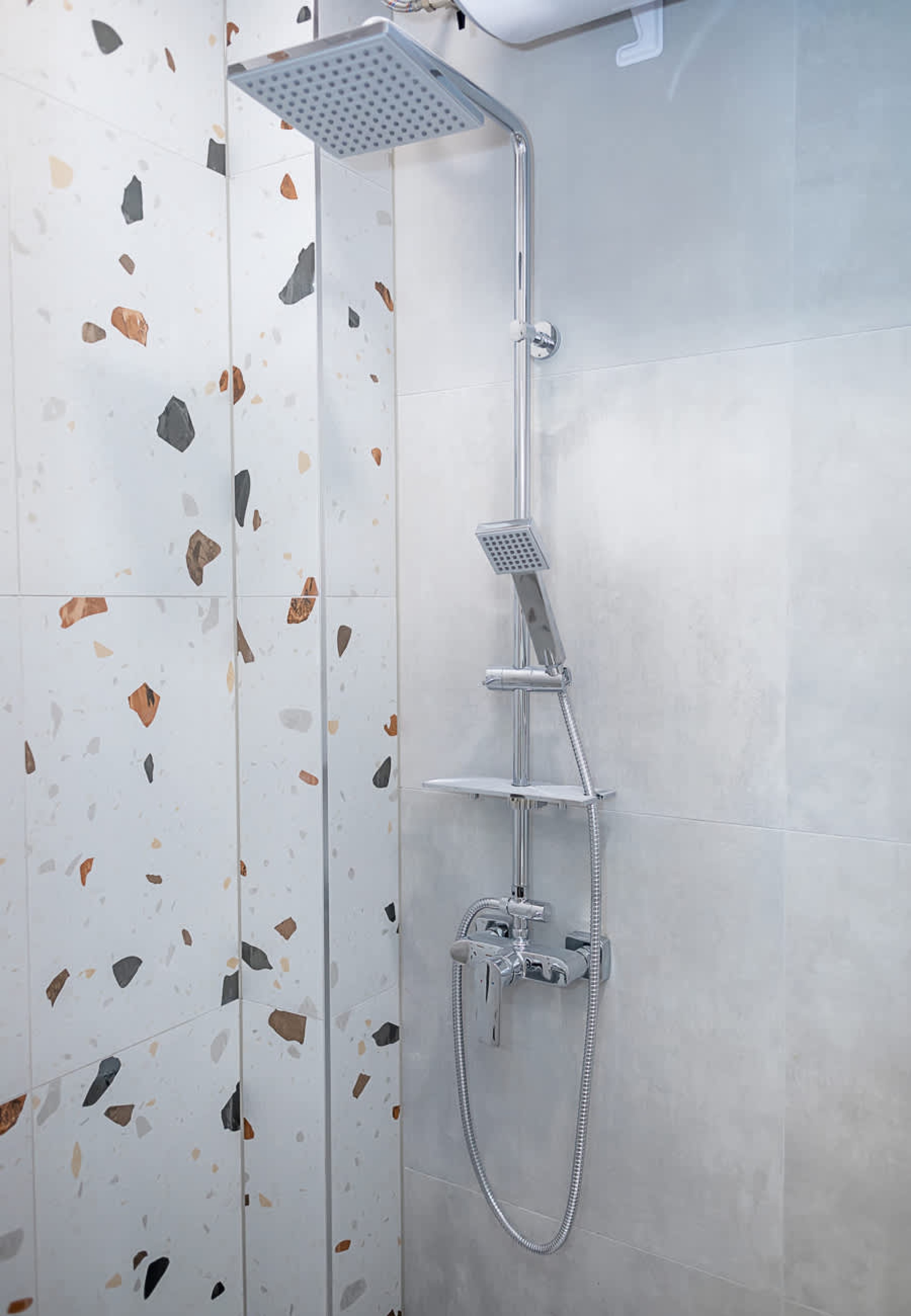 Scoutaround White Logo