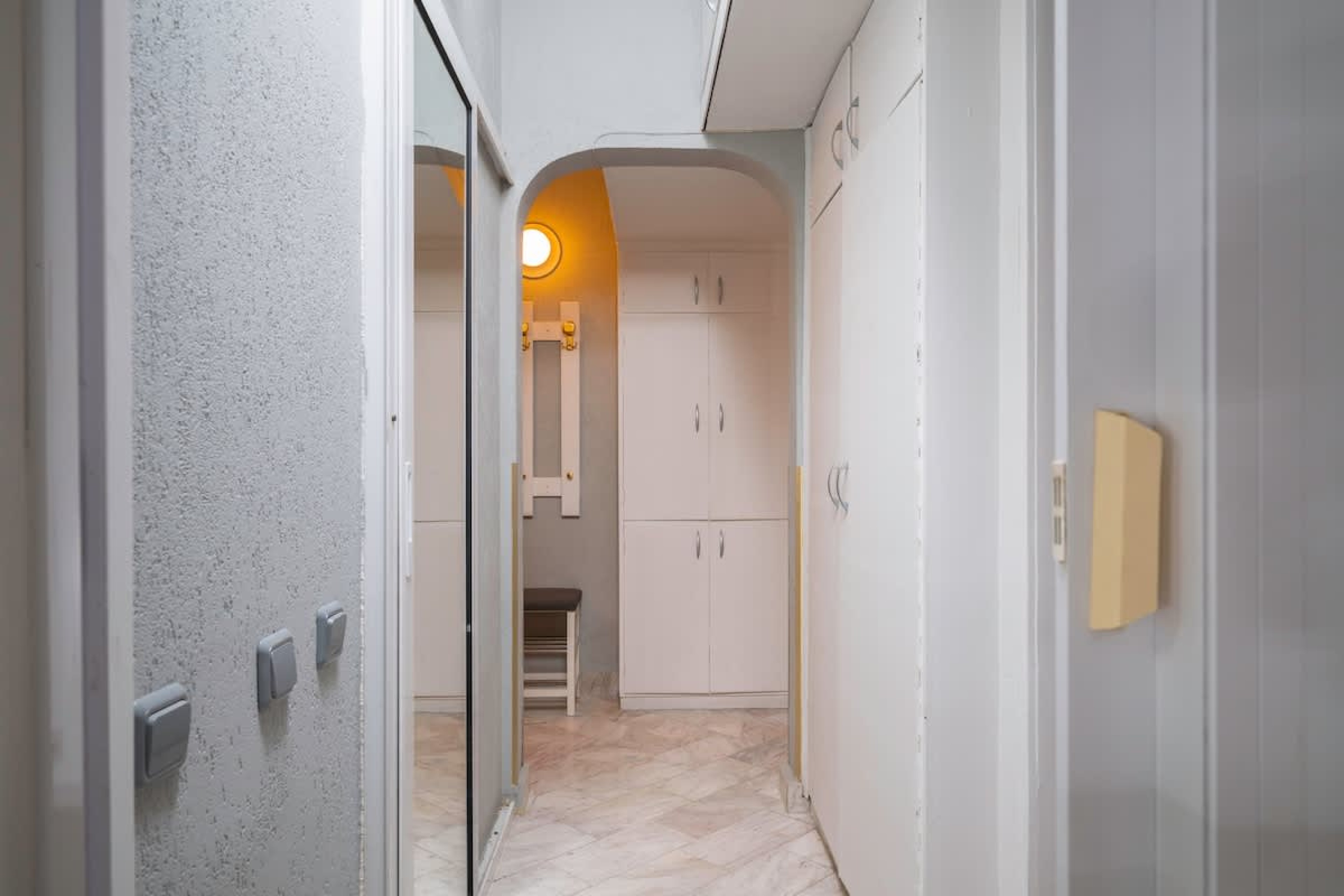 Cozy Apartment near Vitosha Street - Photo 25