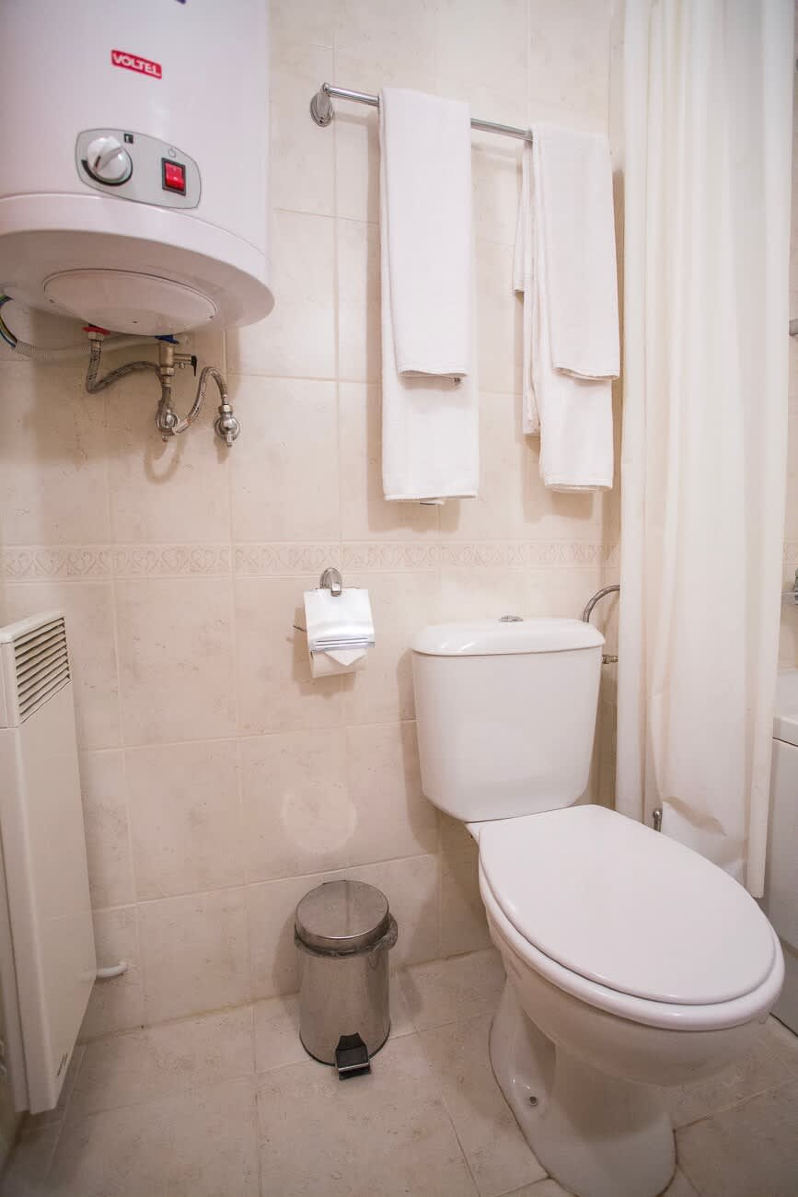 Bright Studio in a Spacious Complex in the Valley - Photo 11