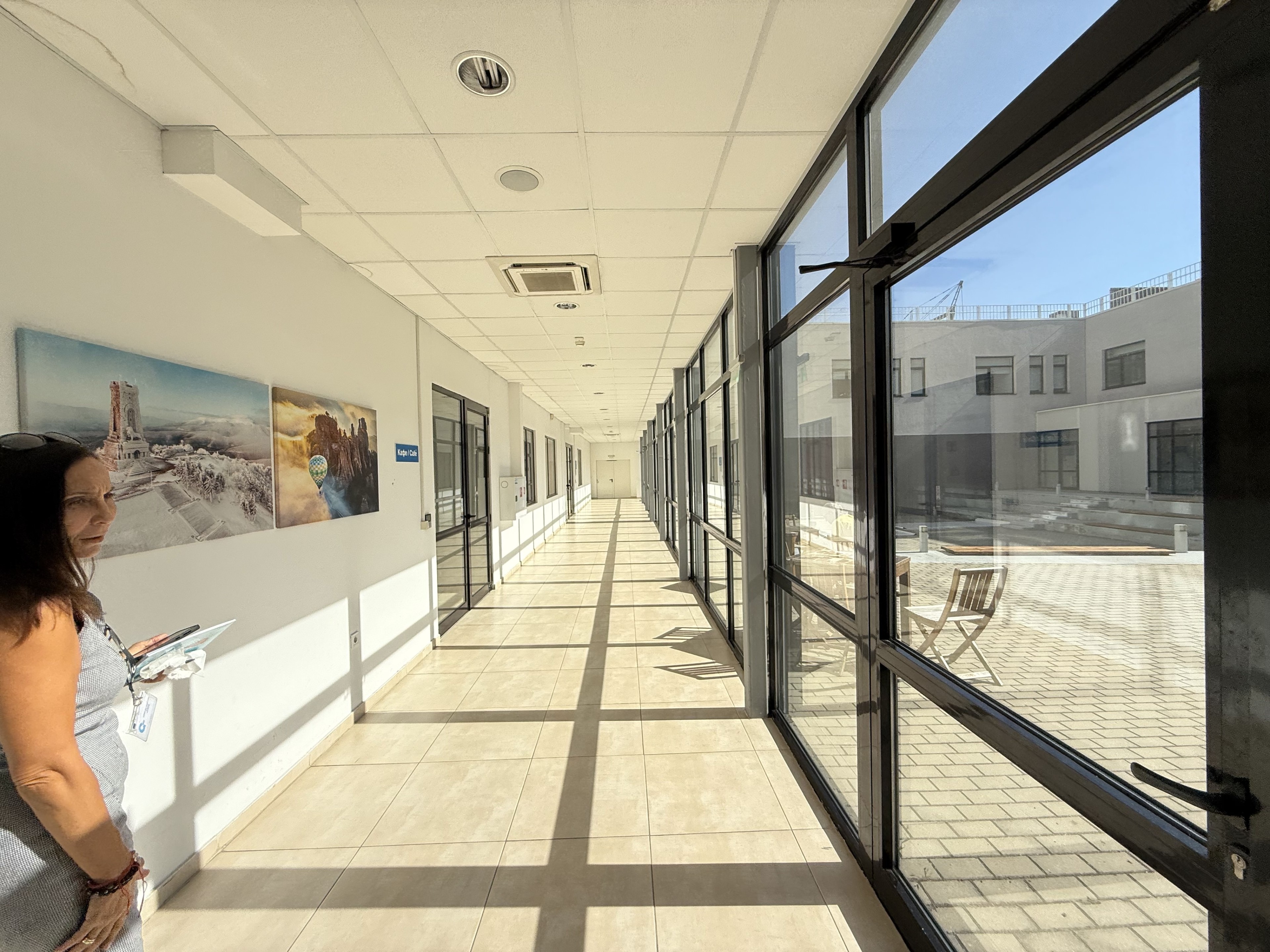 Scoutaround White Logo