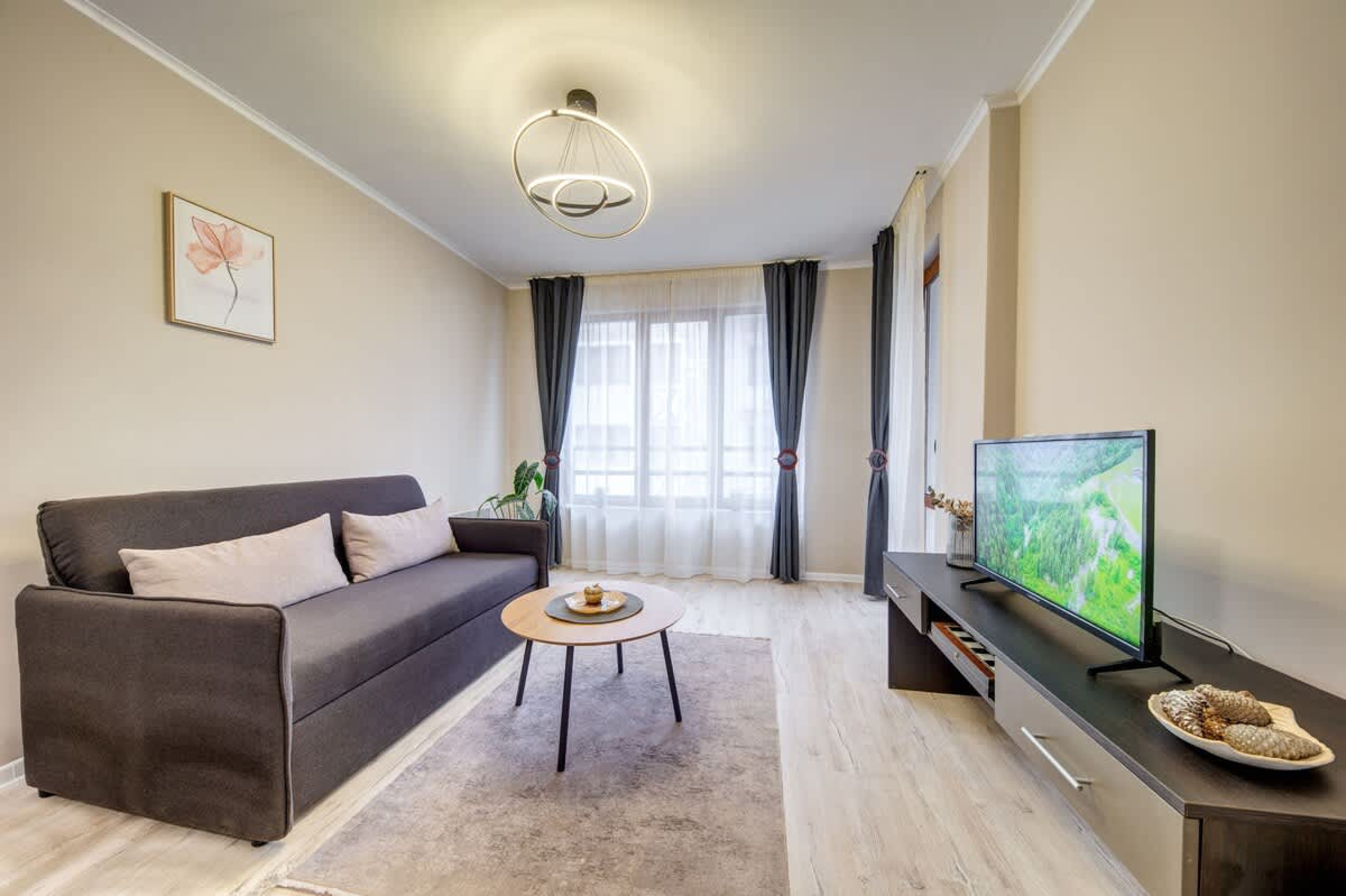 Scoutaround White Logo