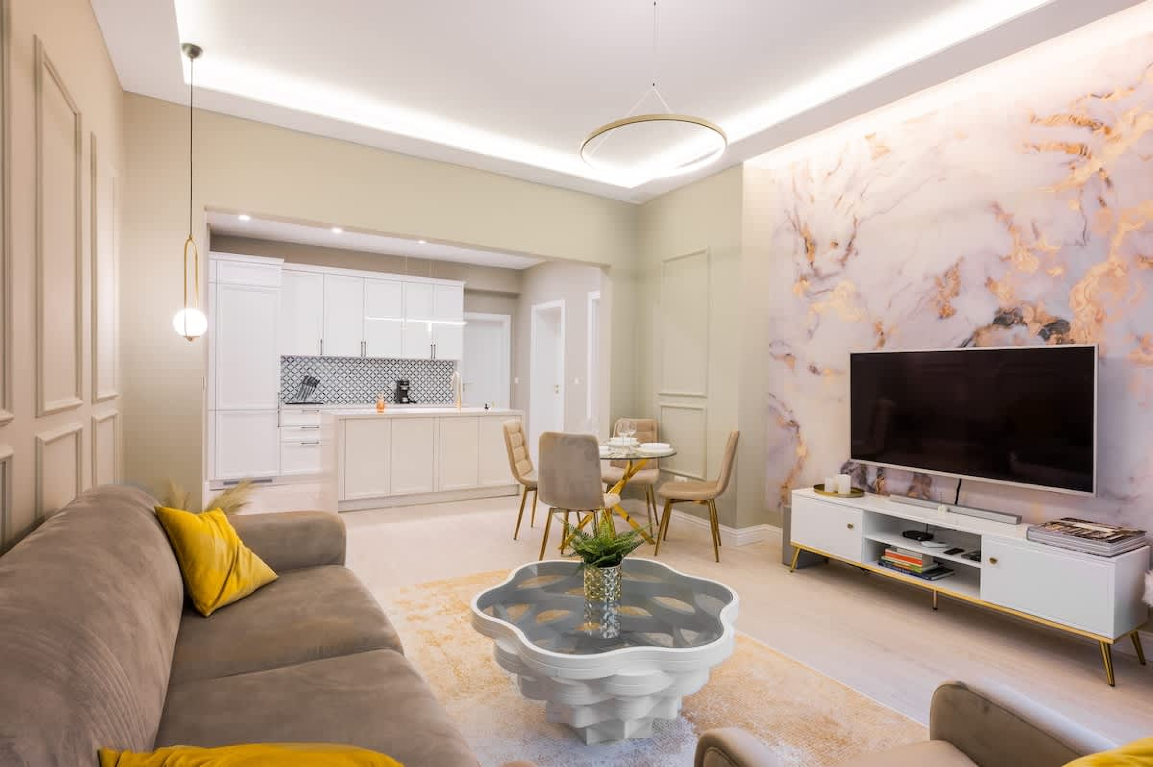 Central Stylish Suite &amp; Studio with Shared Terrace - Photo 6