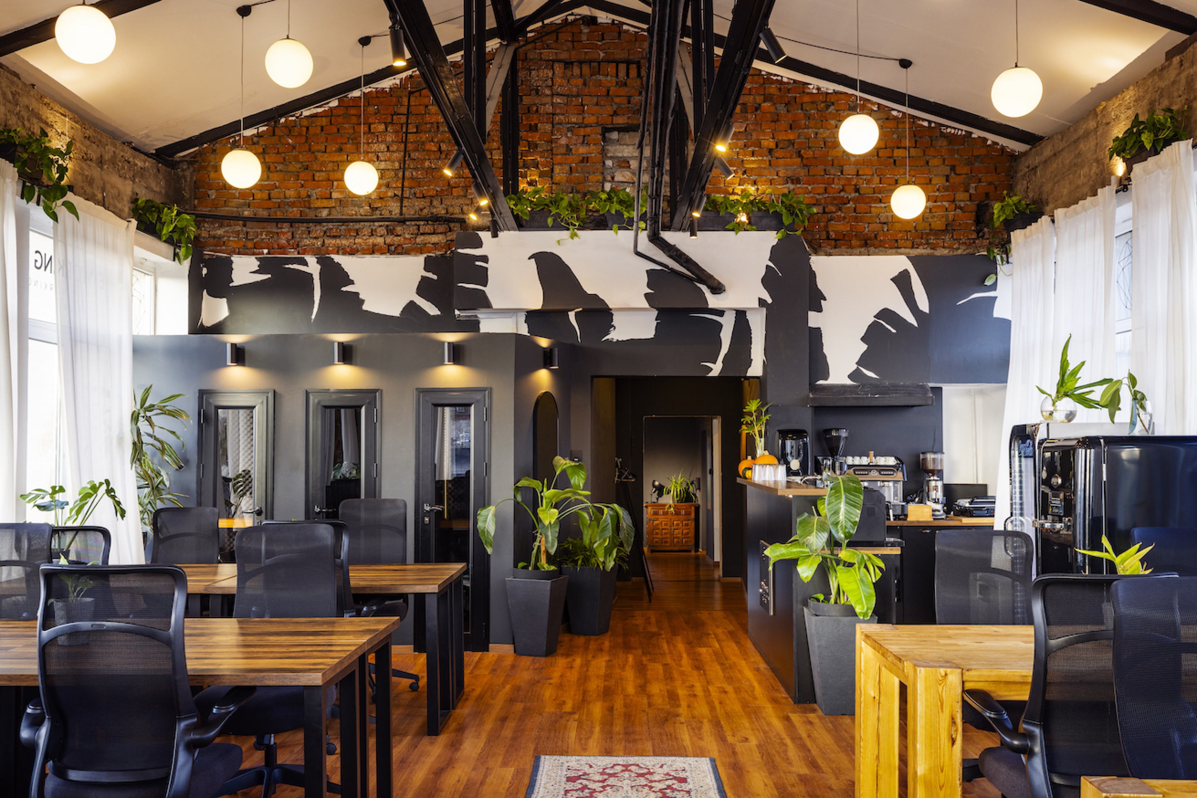 Scoutaround White Logo