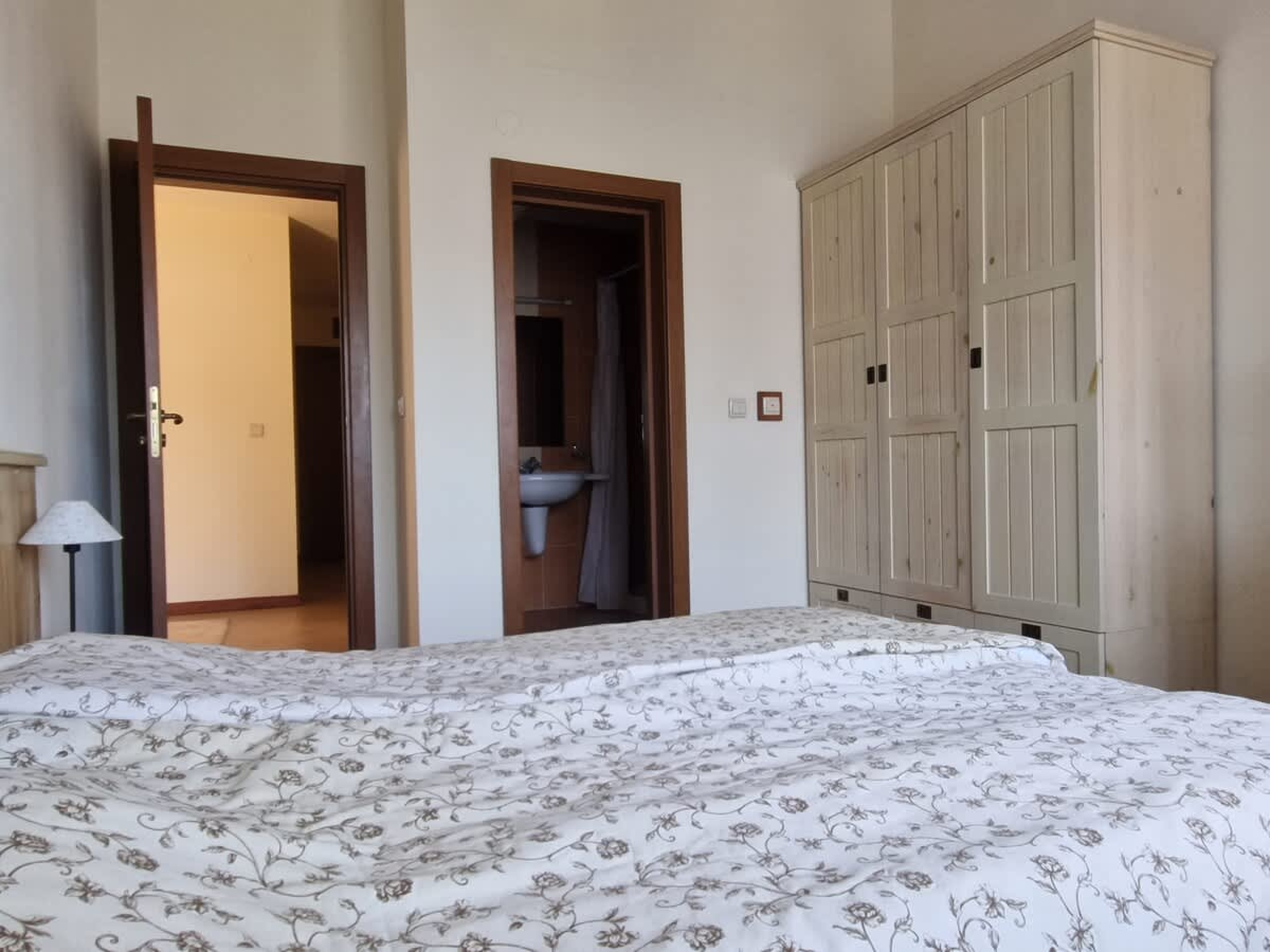 Scoutaround White Logo