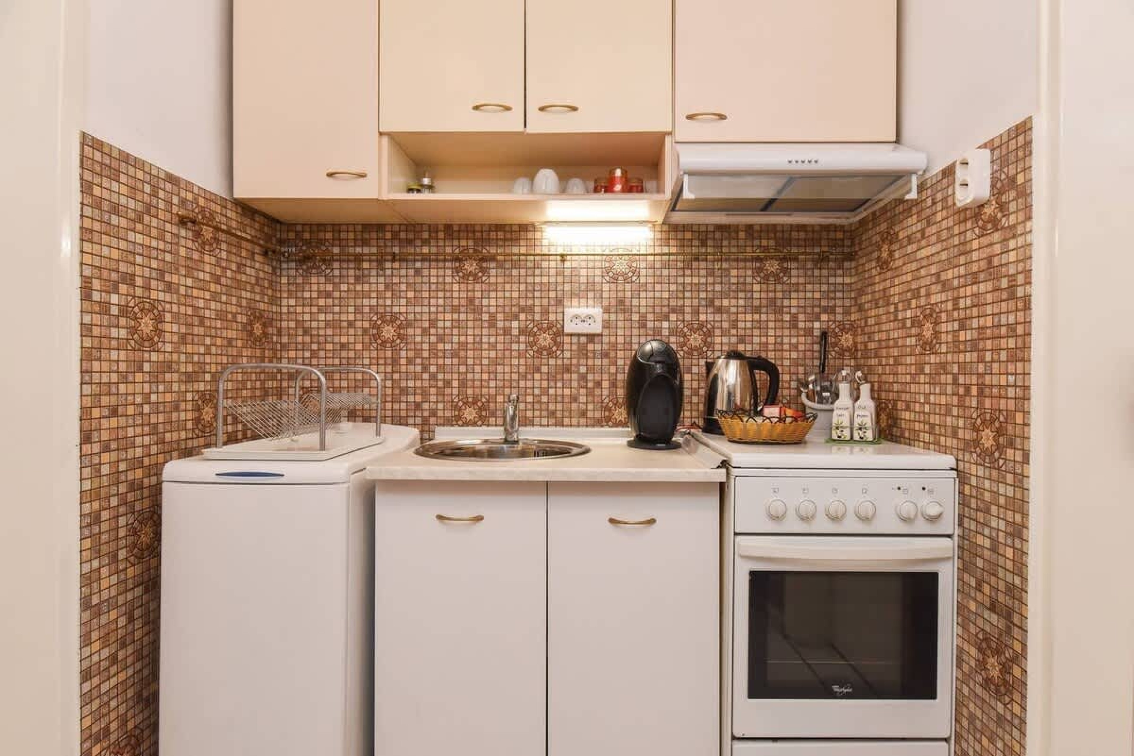 Historical Lion's Bridge 1-Bedroom Apartment - Photo 3