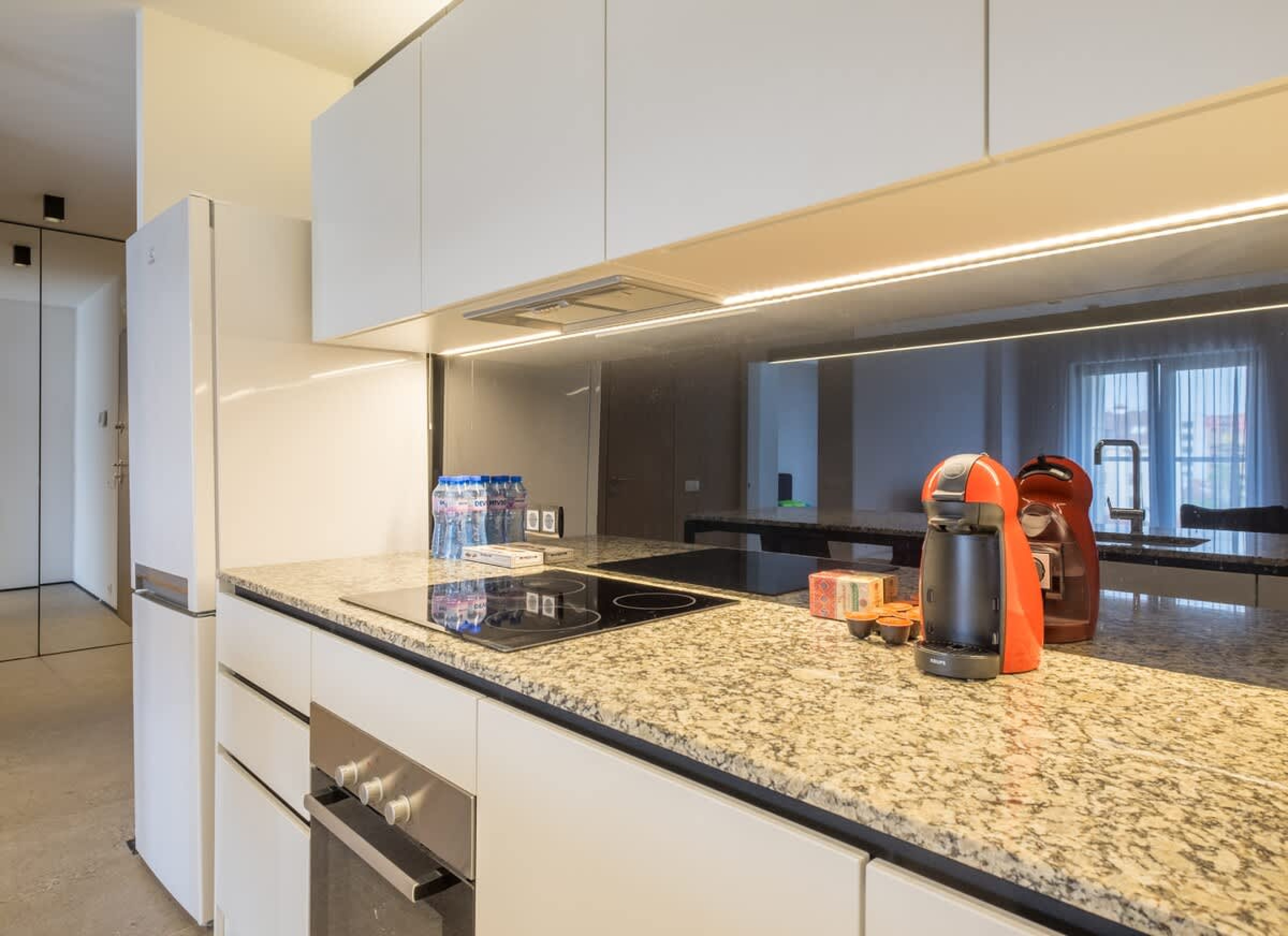 Scoutaround White Logo