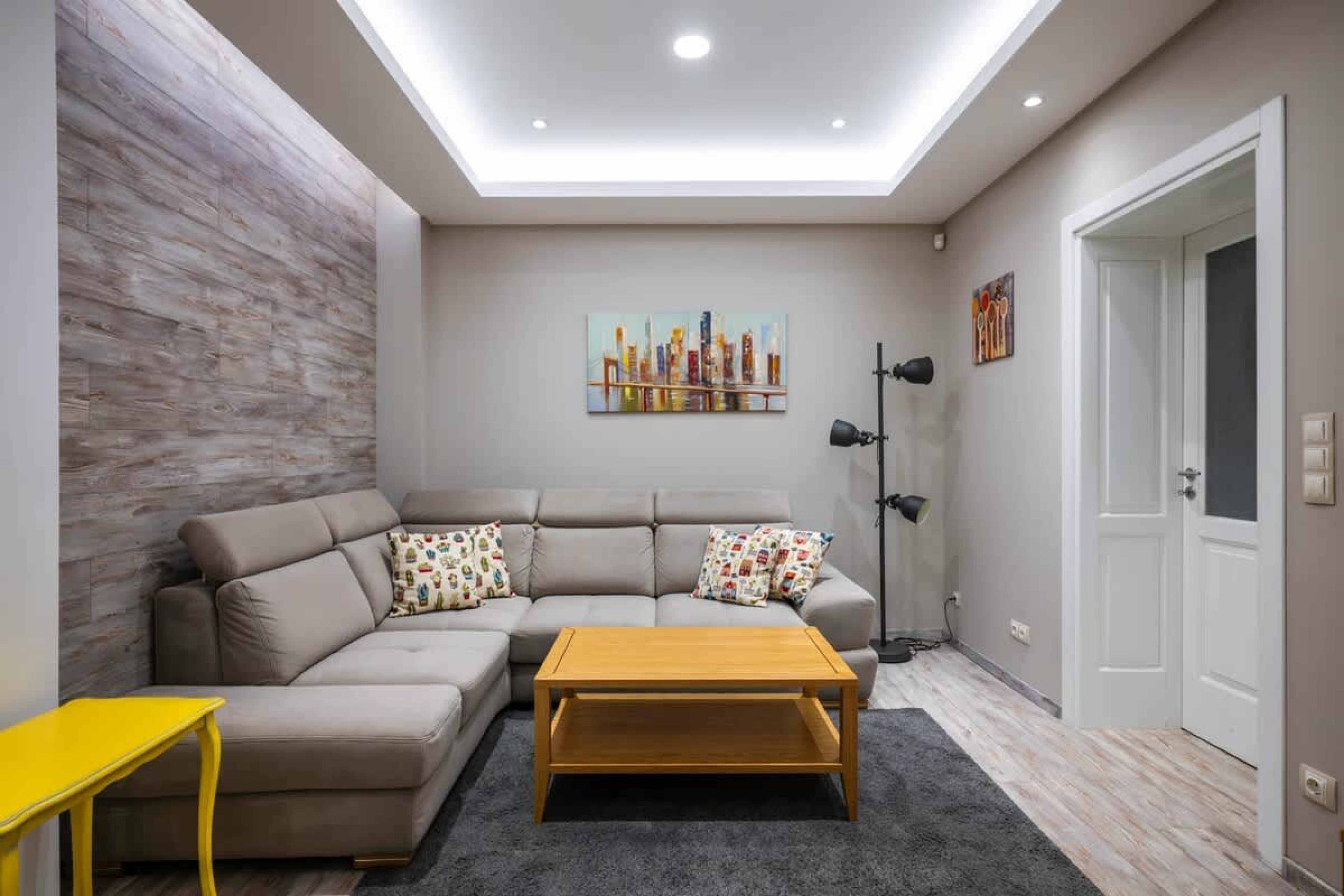 Scoutaround White Logo