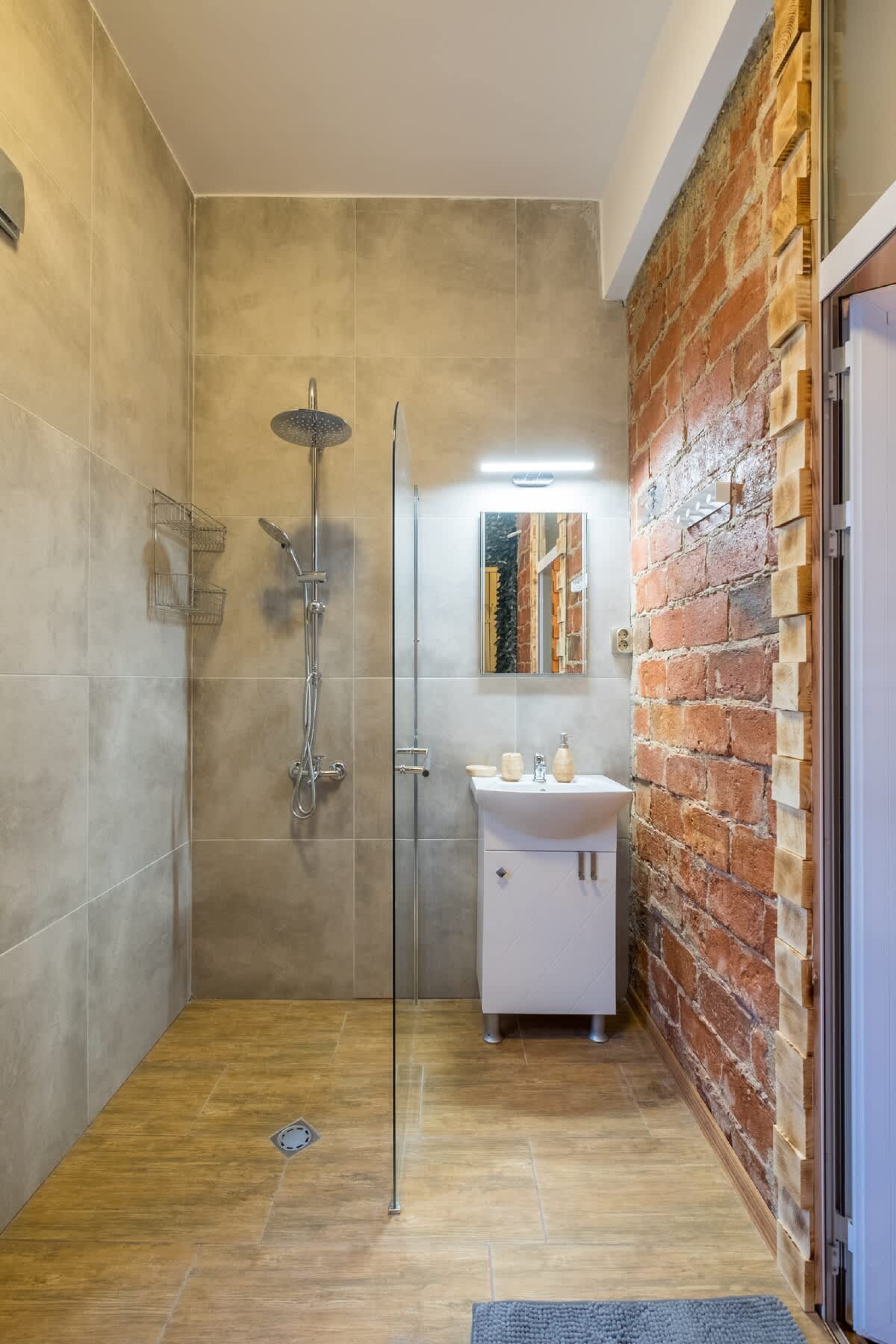 Scoutaround White Logo