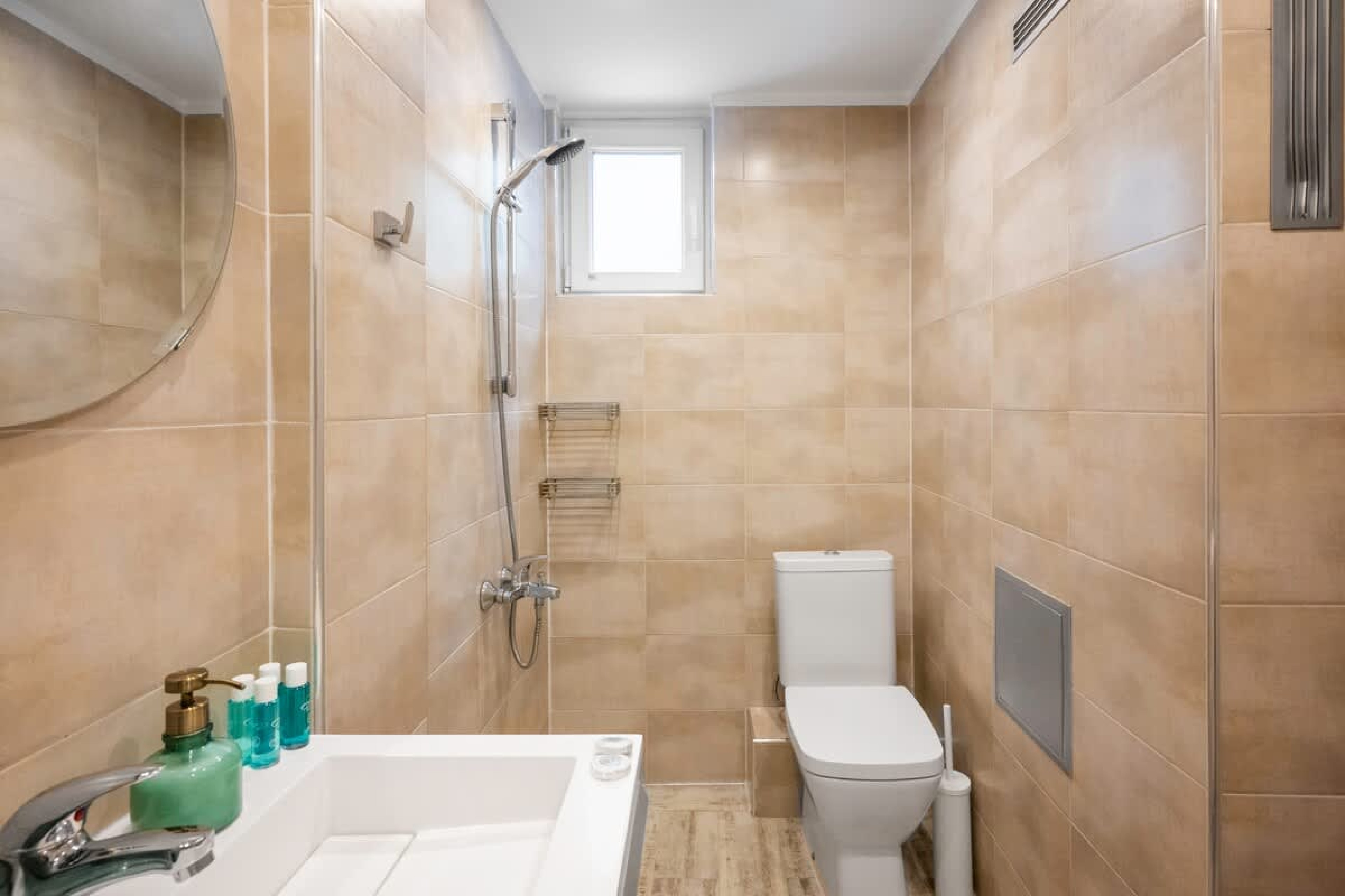 Scoutaround White Logo