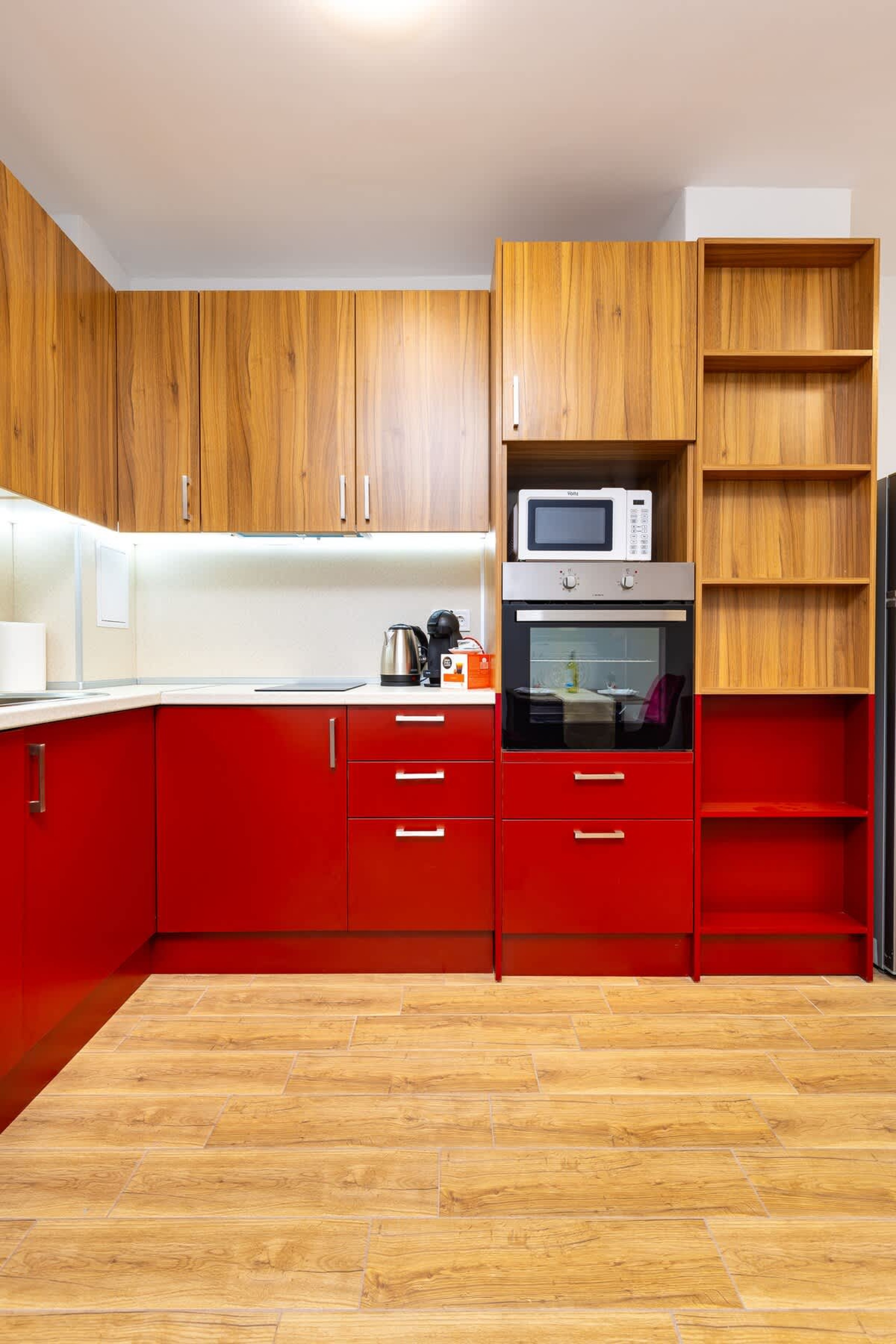 Bright and Cozy Apartment Next to a City Park - Photo 3