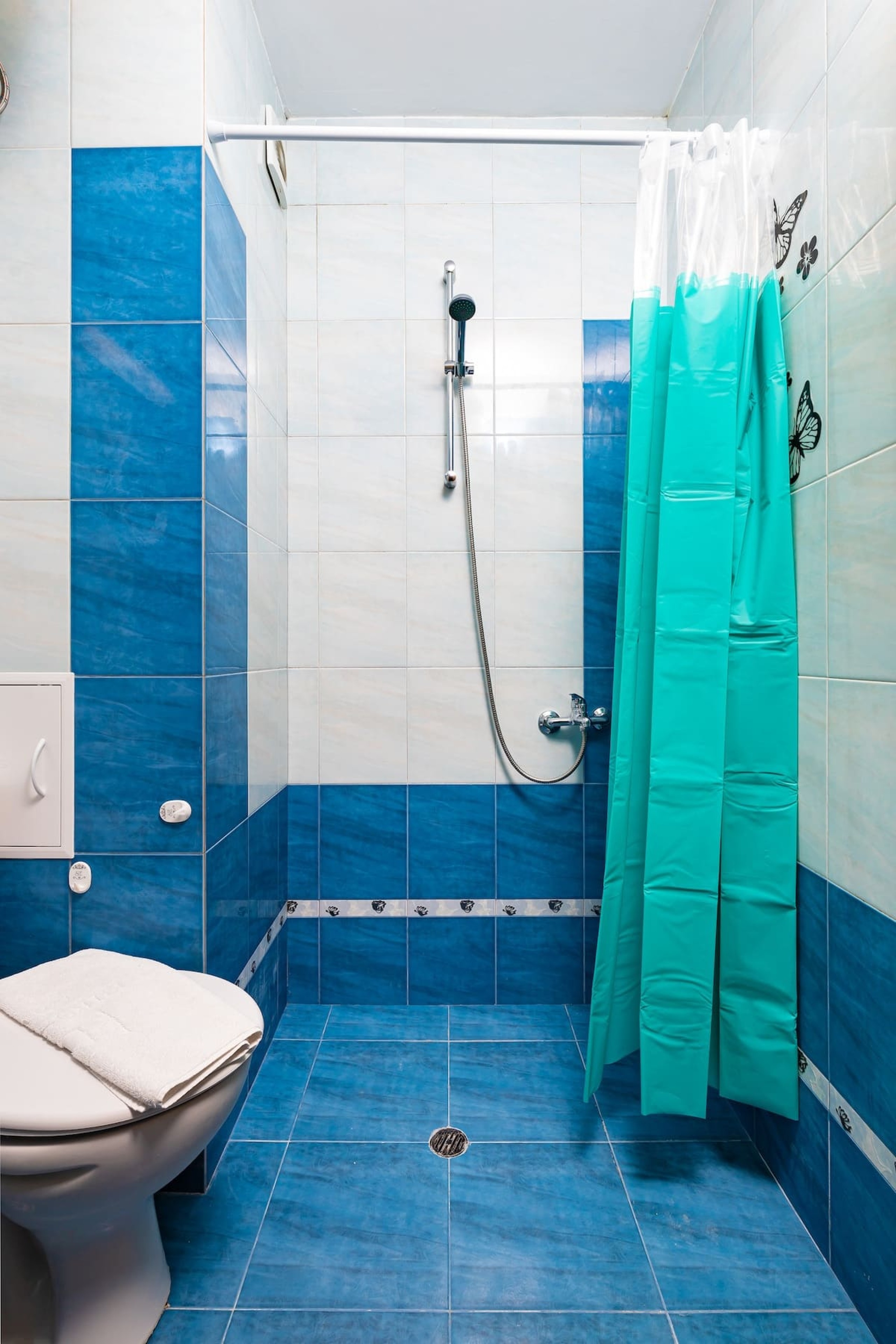 Scoutaround White Logo