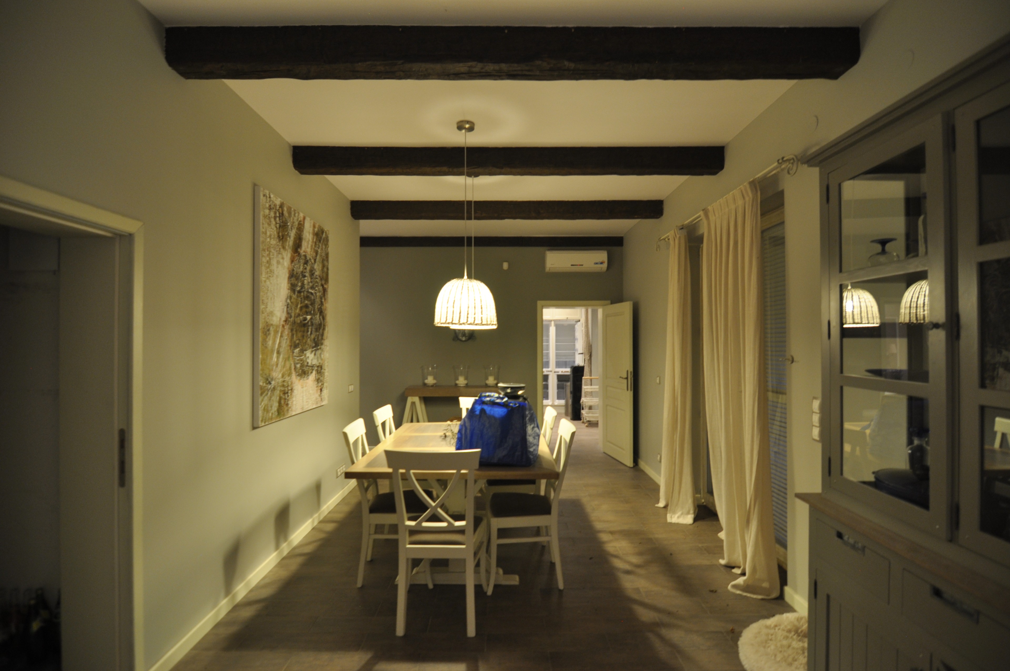 Scoutaround White Logo