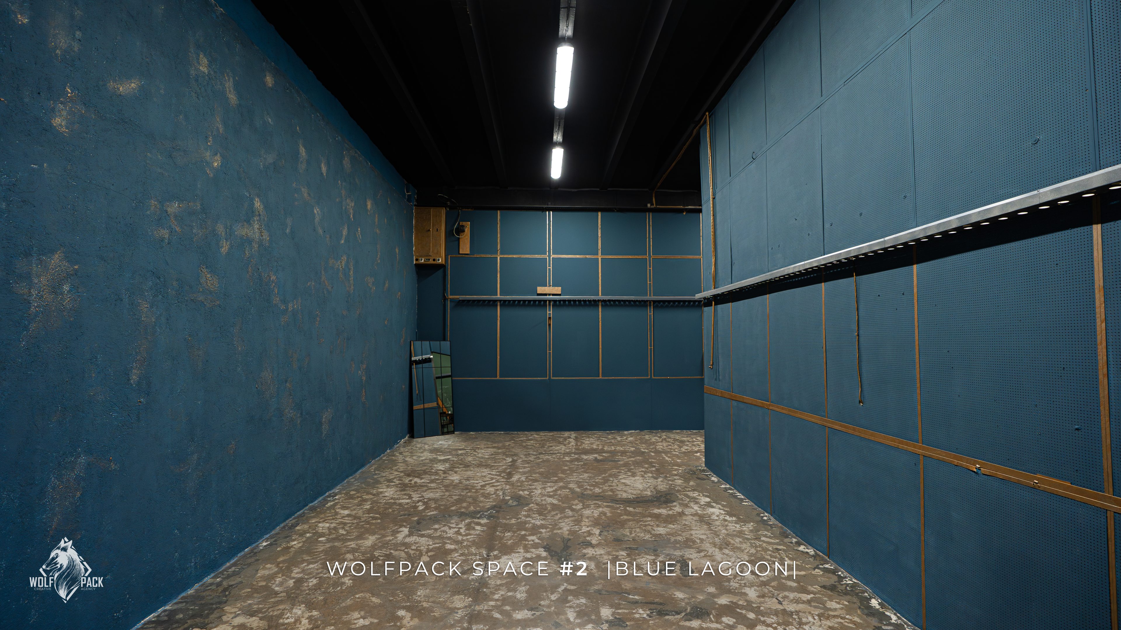 Scoutaround White Logo