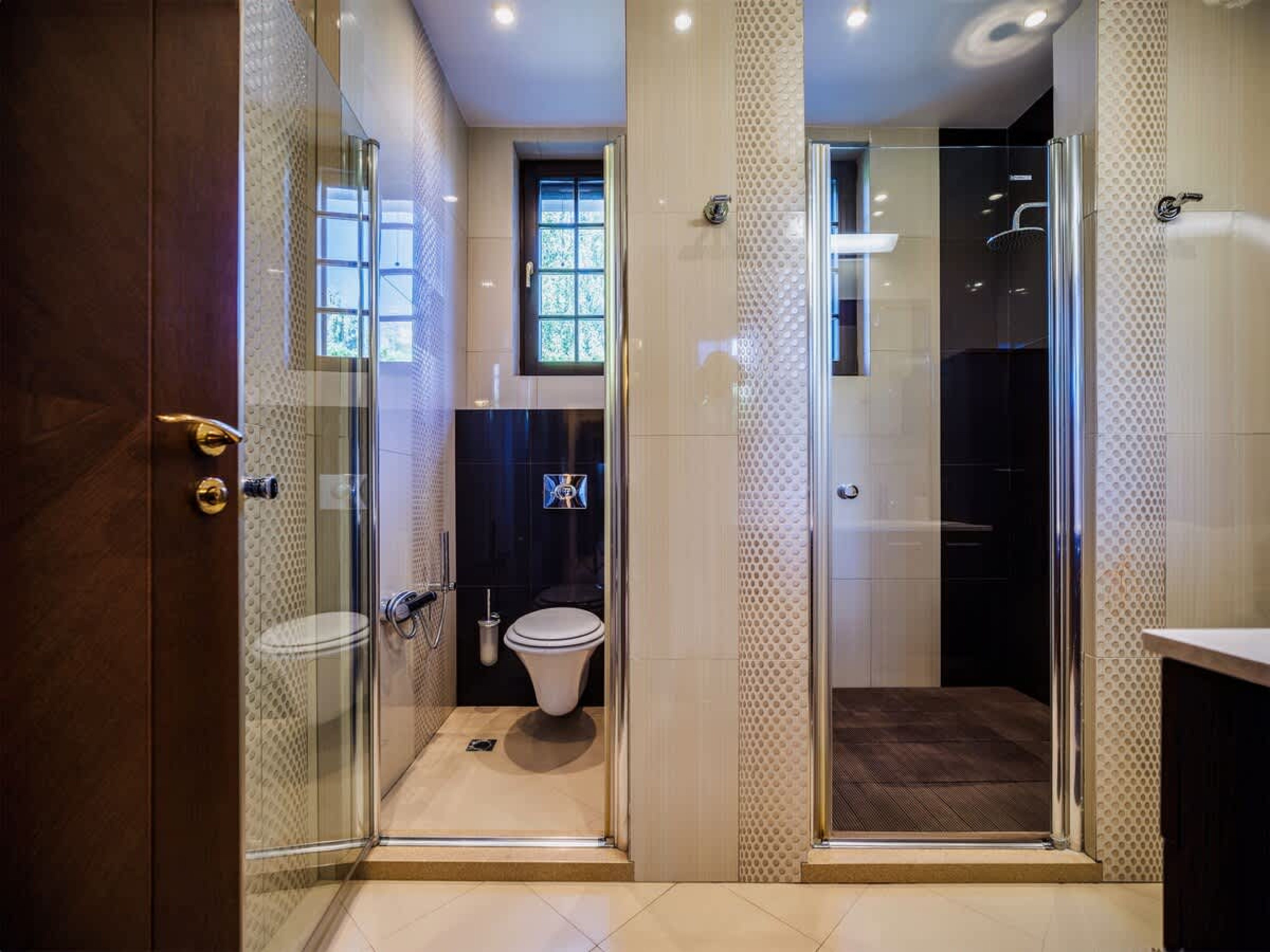 Scoutaround White Logo