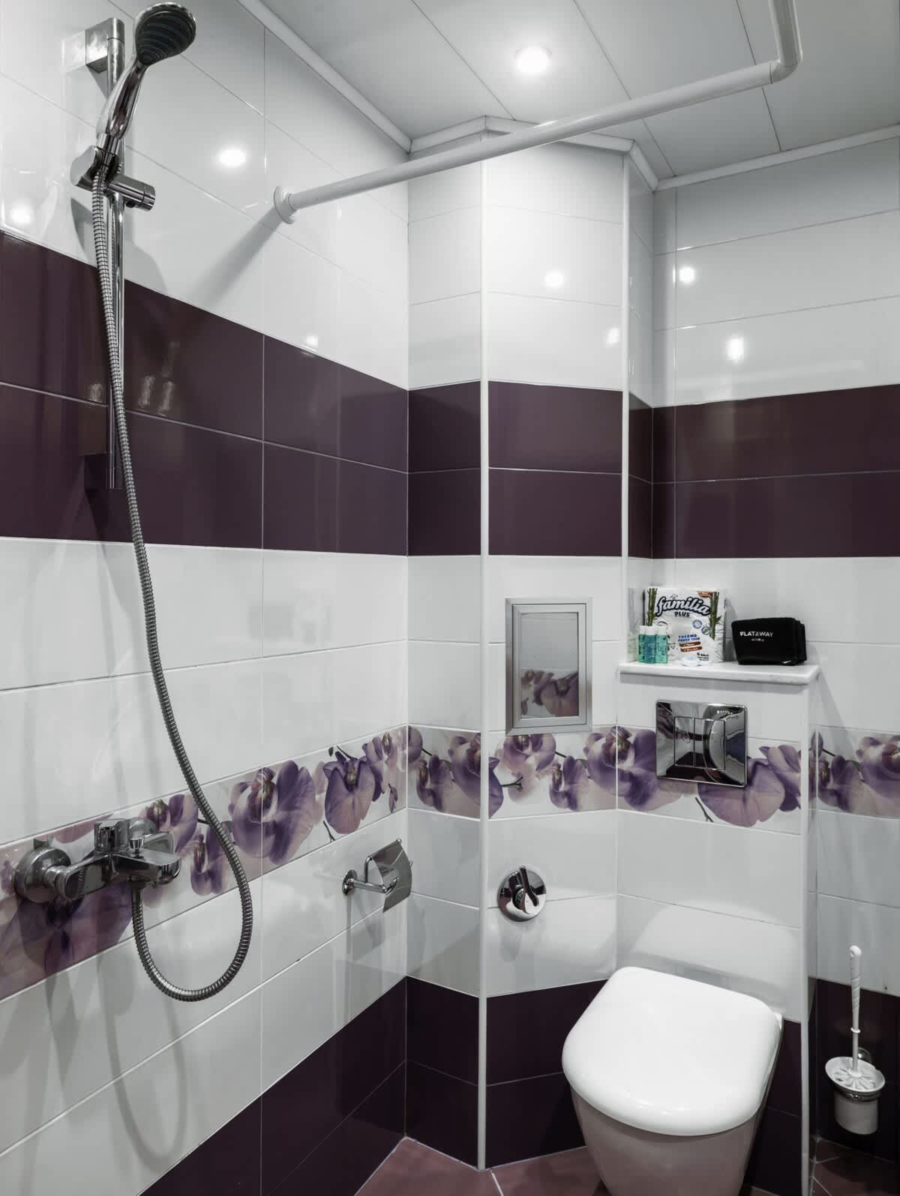 Scoutaround White Logo