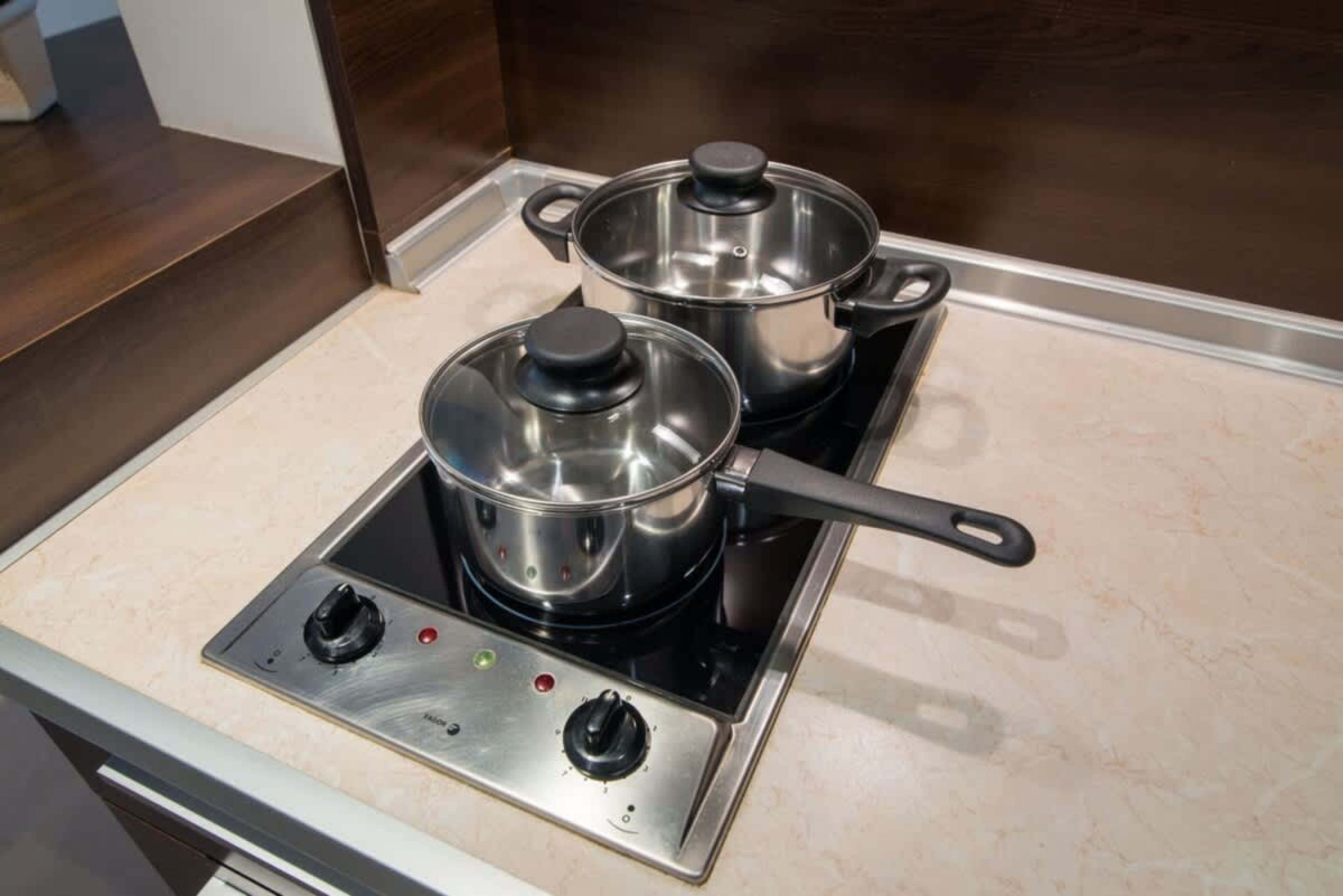 Scoutaround White Logo