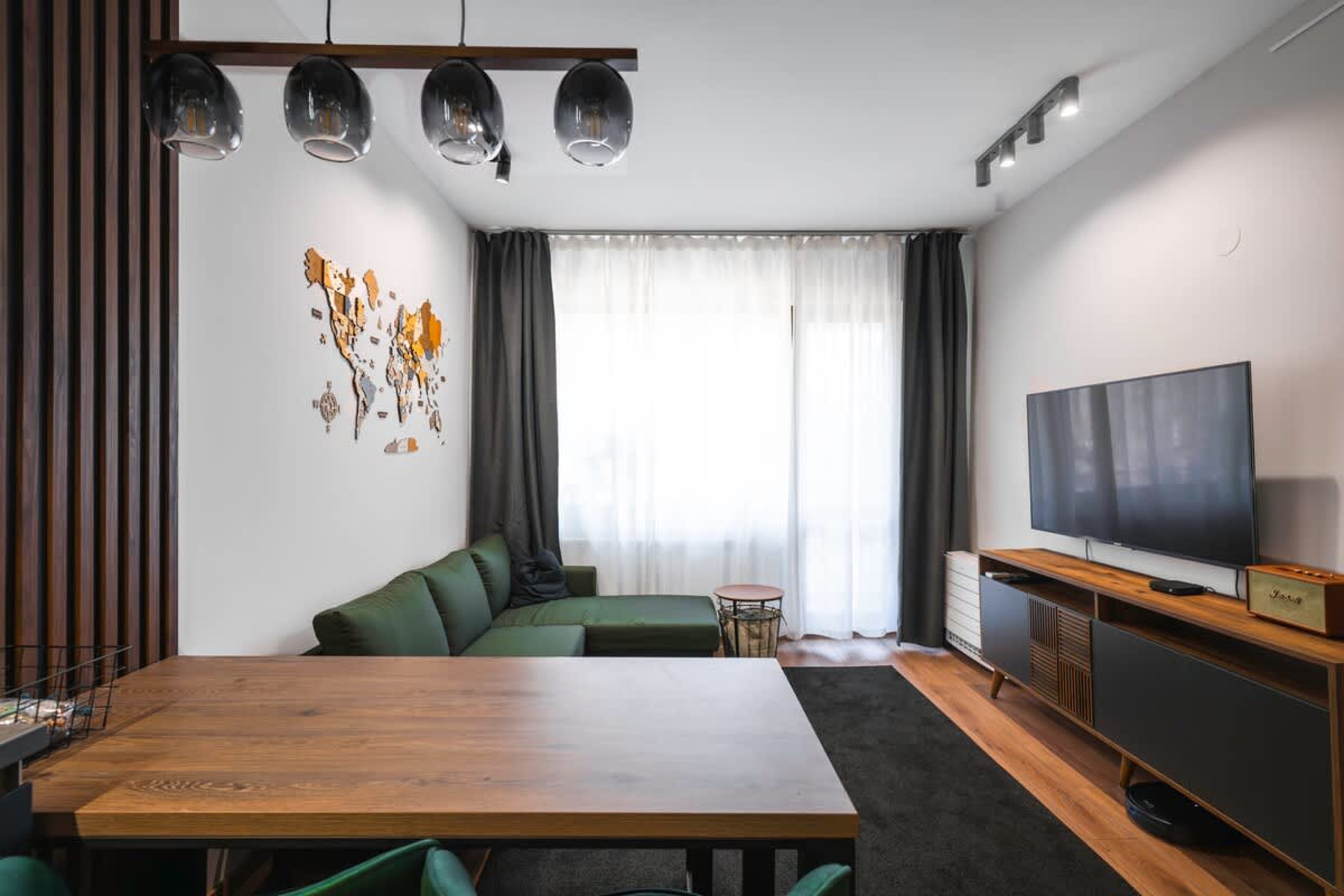 Scoutaround White Logo