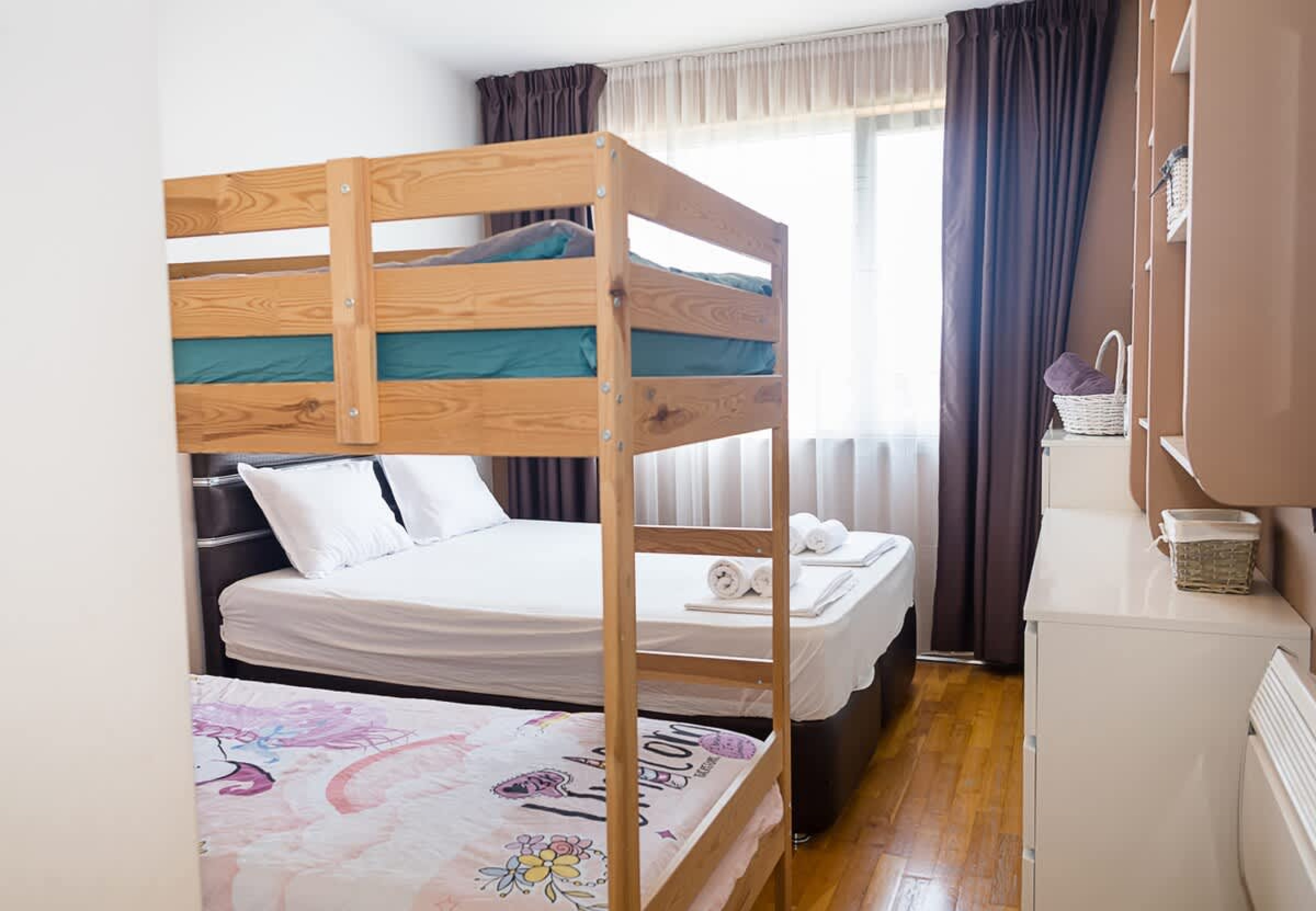 Scoutaround White Logo