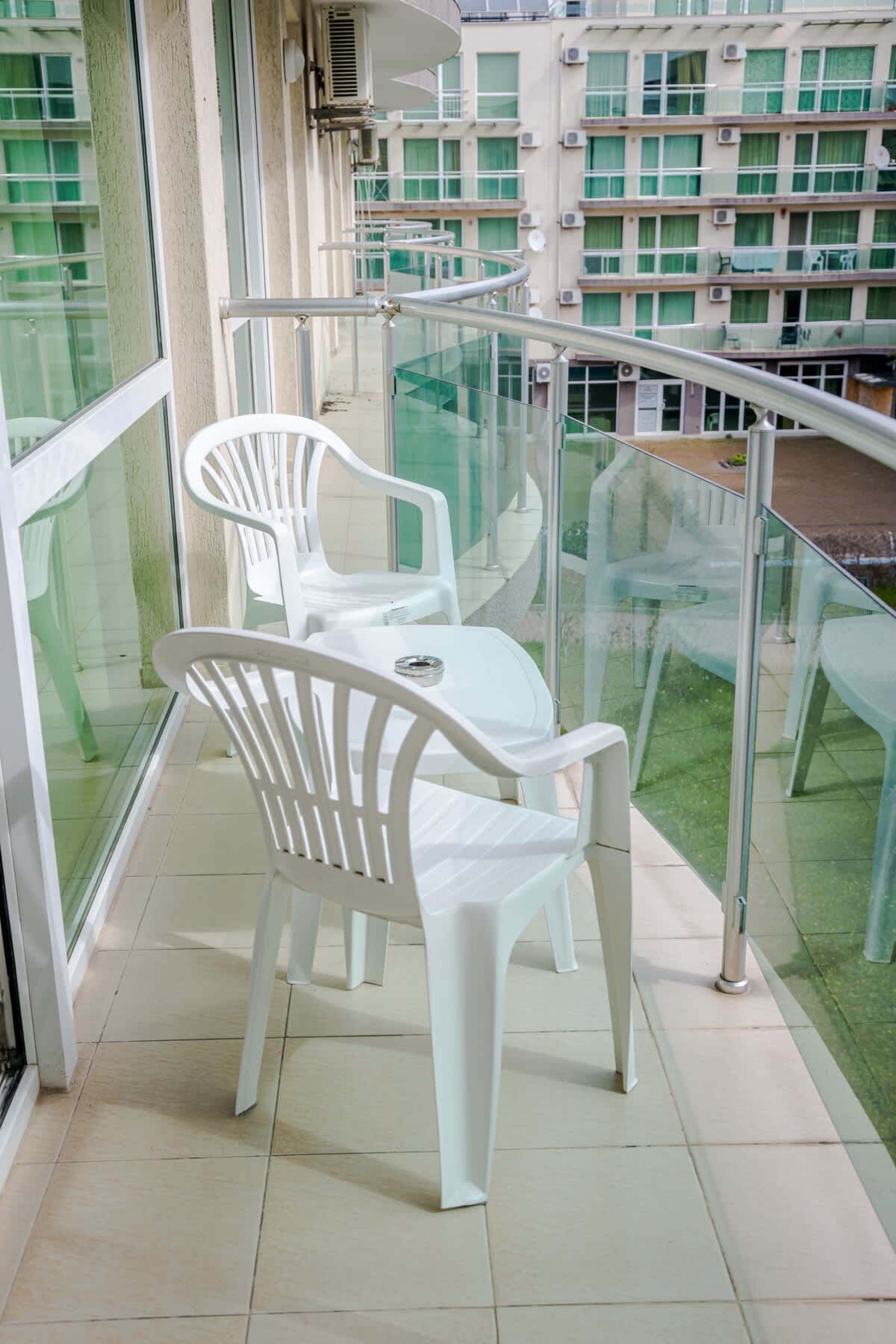 Clara Studio at an Irish run family hotel - Photo 10