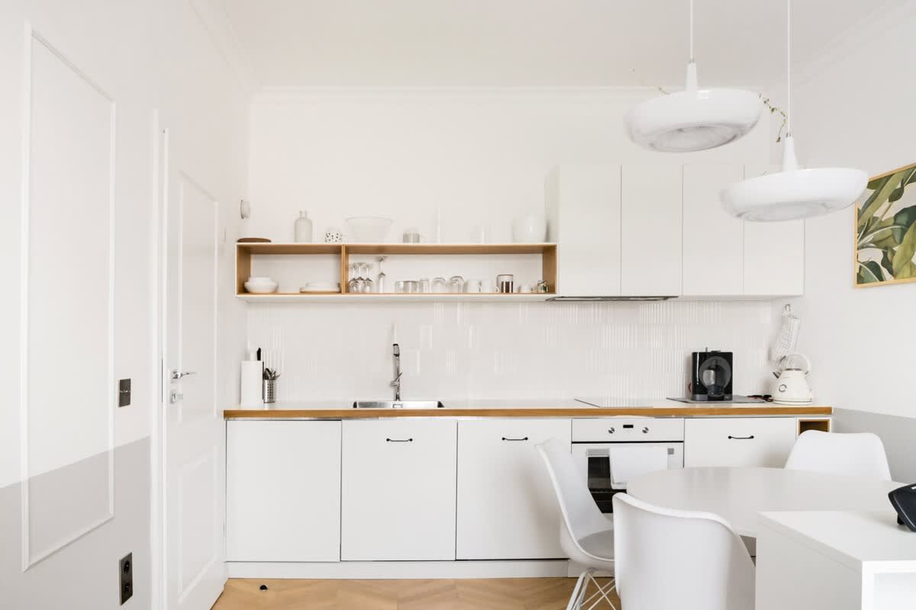 Scoutaround White Logo