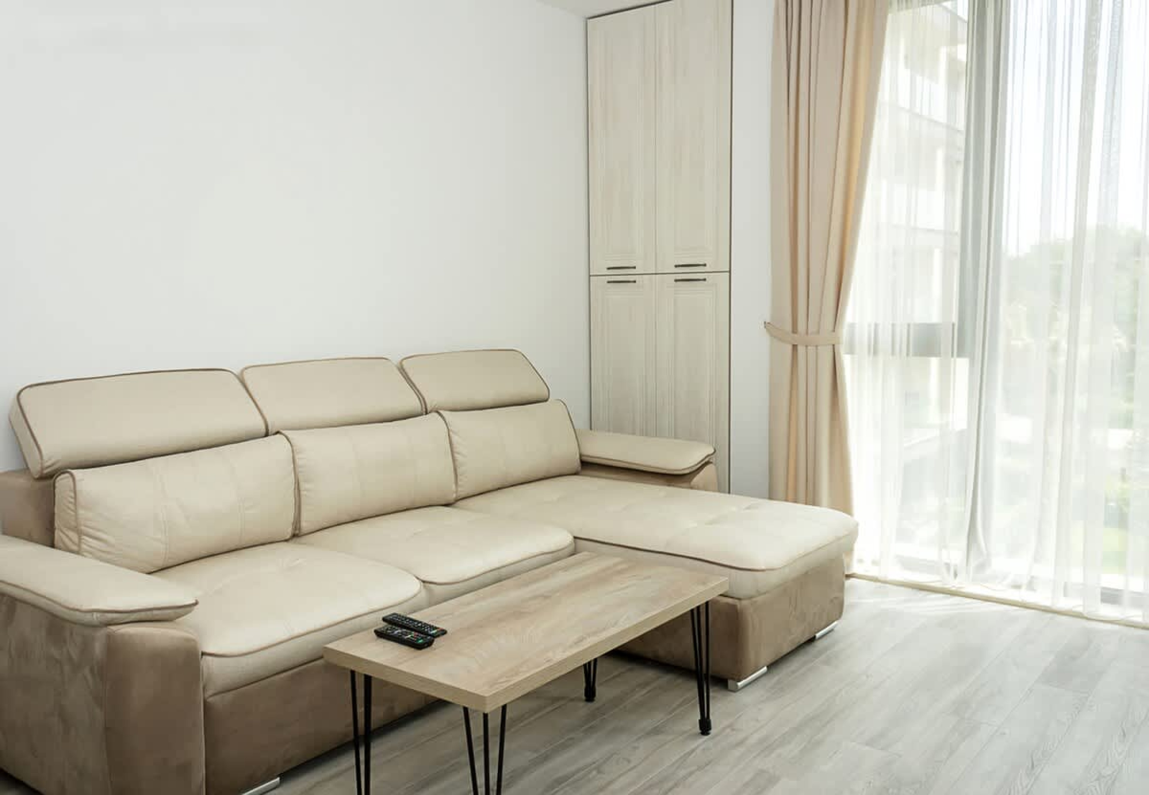 Scoutaround White Logo