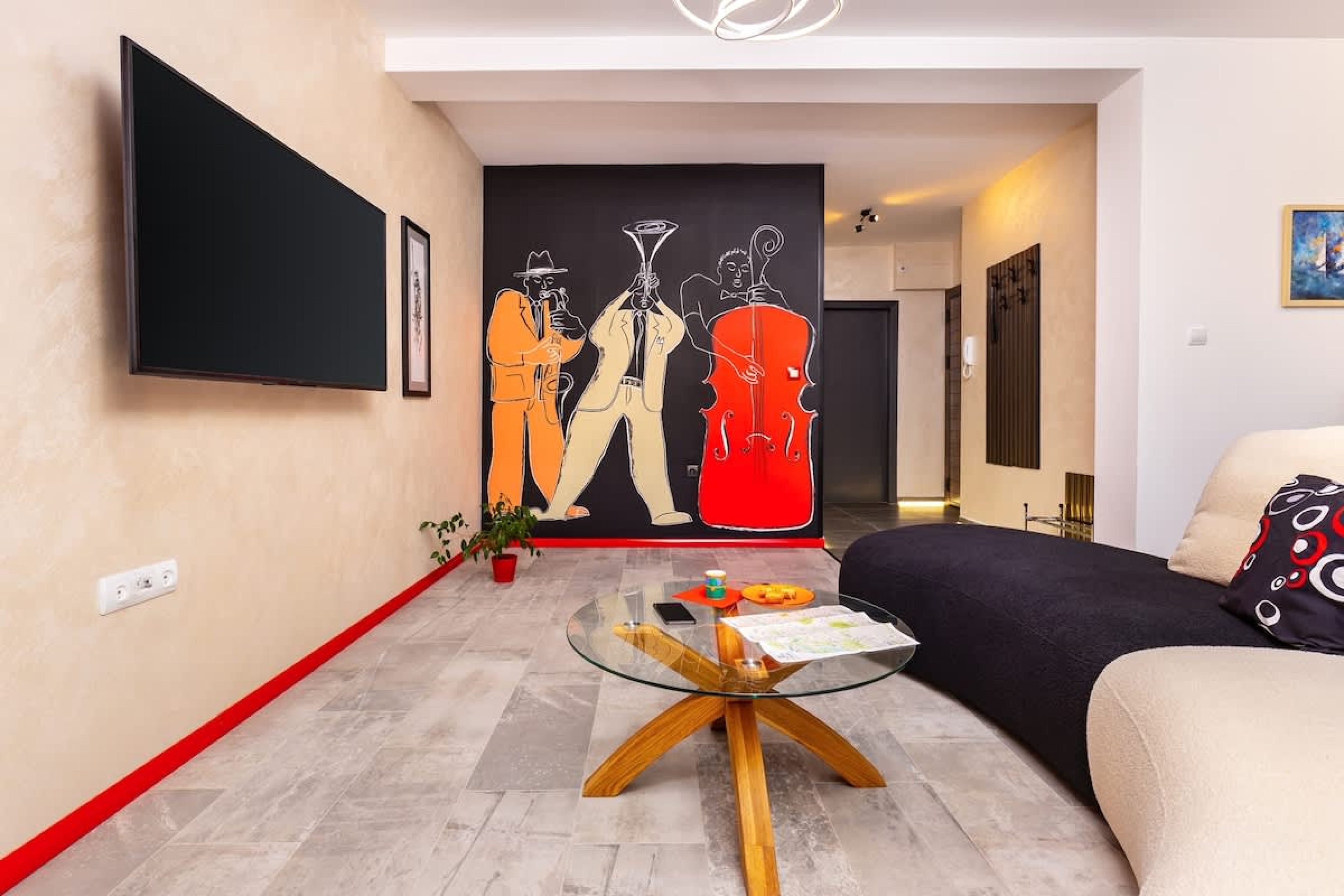 Scoutaround White Logo