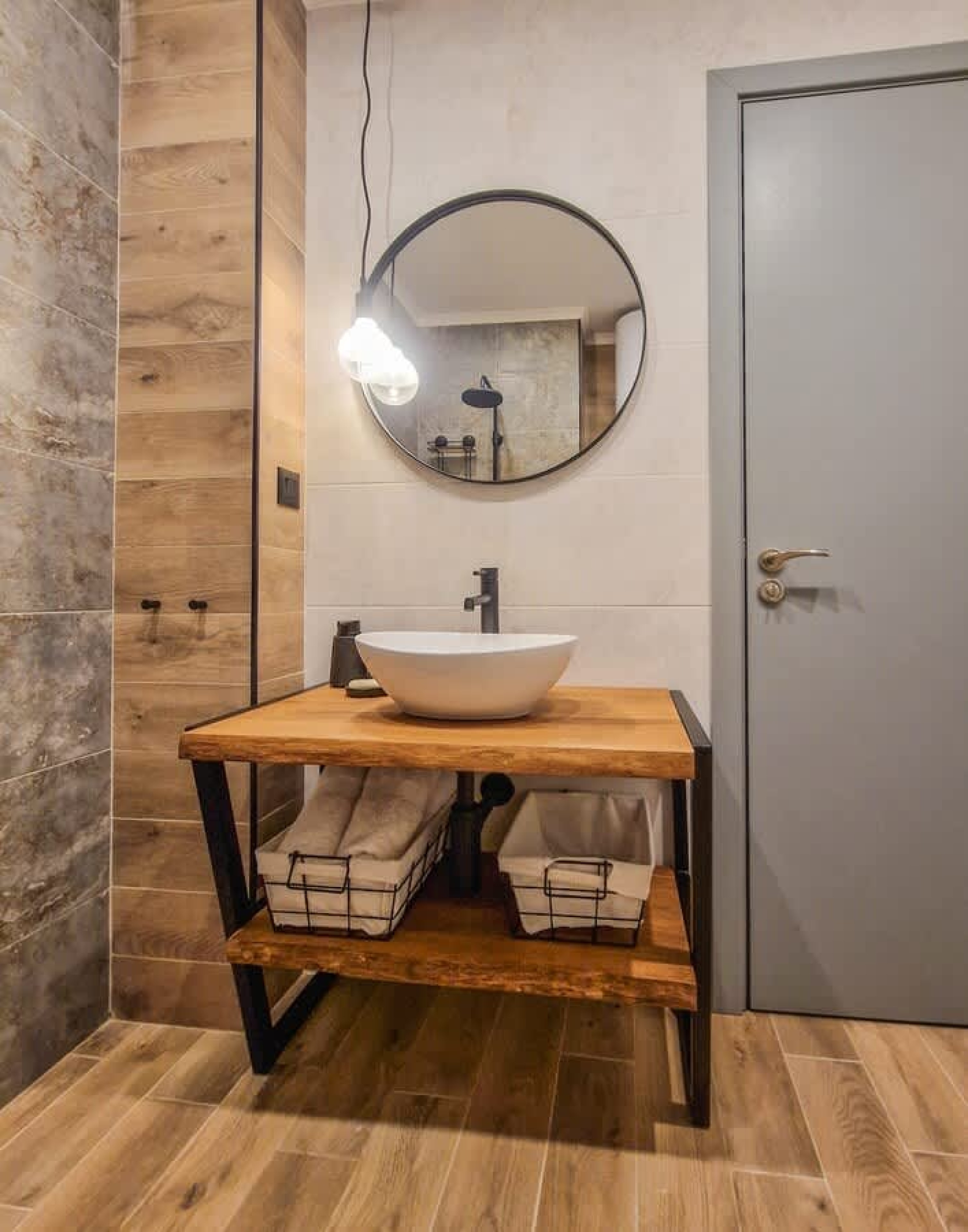 Scoutaround White Logo