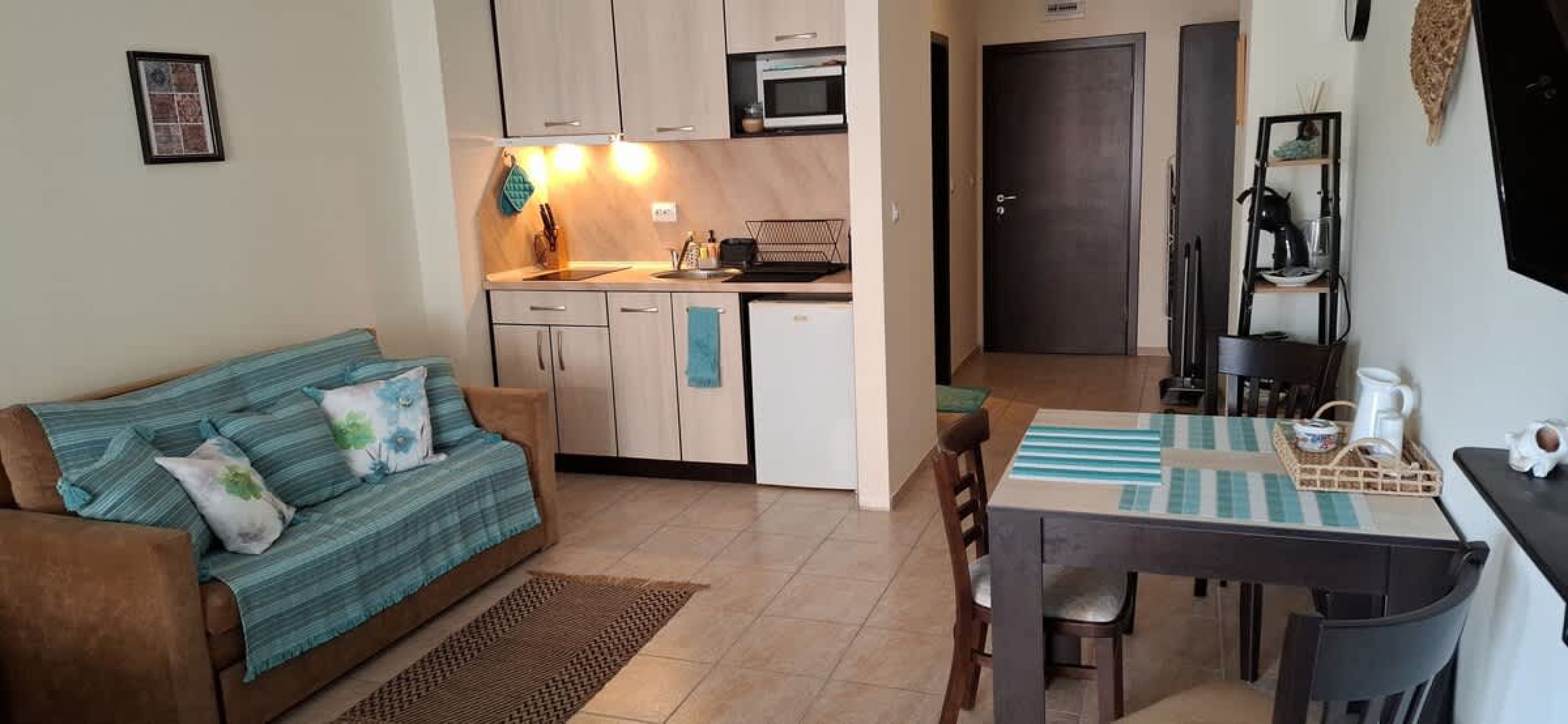 Scoutaround White Logo